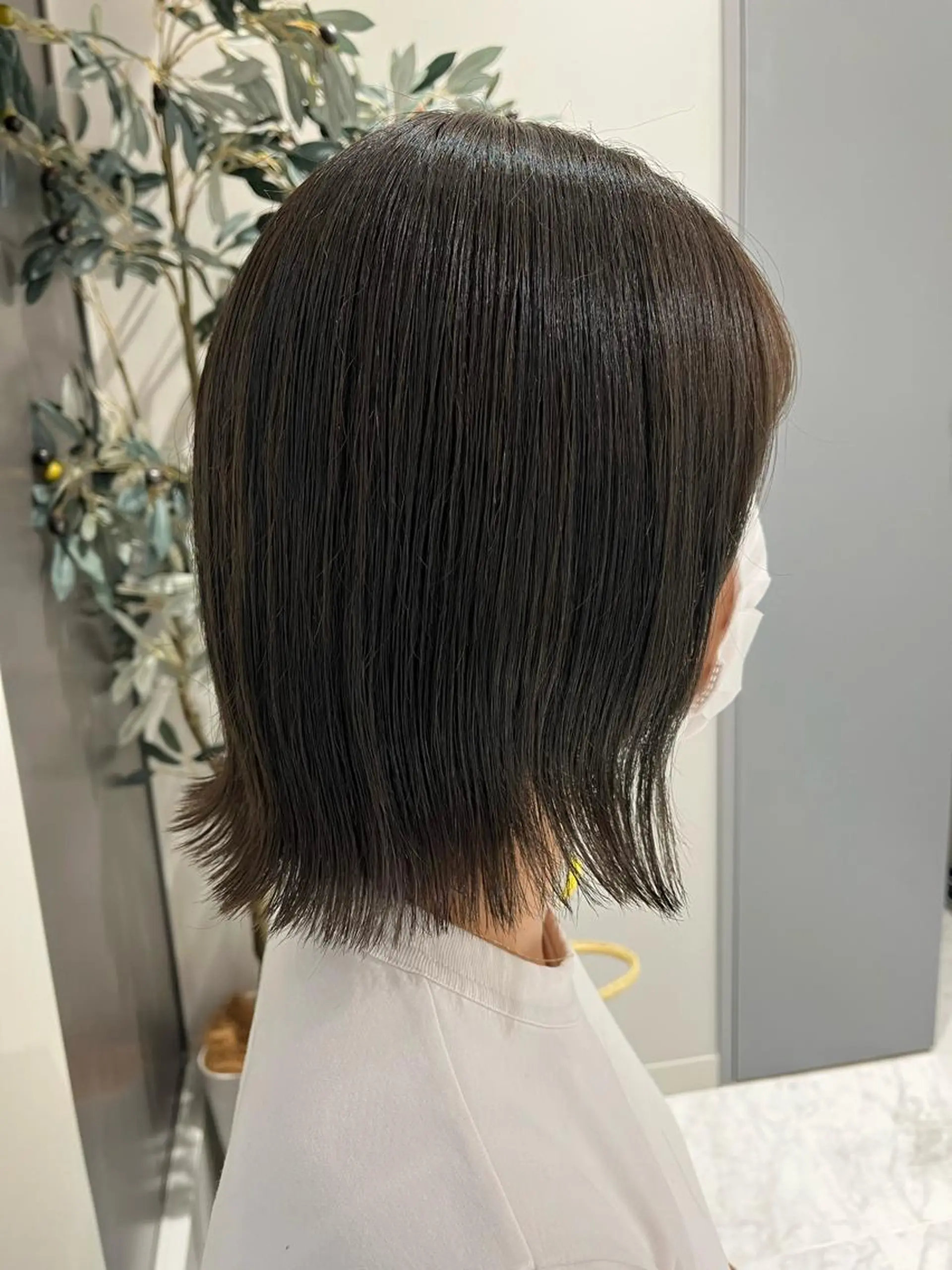 ミディアム カット aoi ♡グレージュ ・ベージュカラーのヘアスタイル