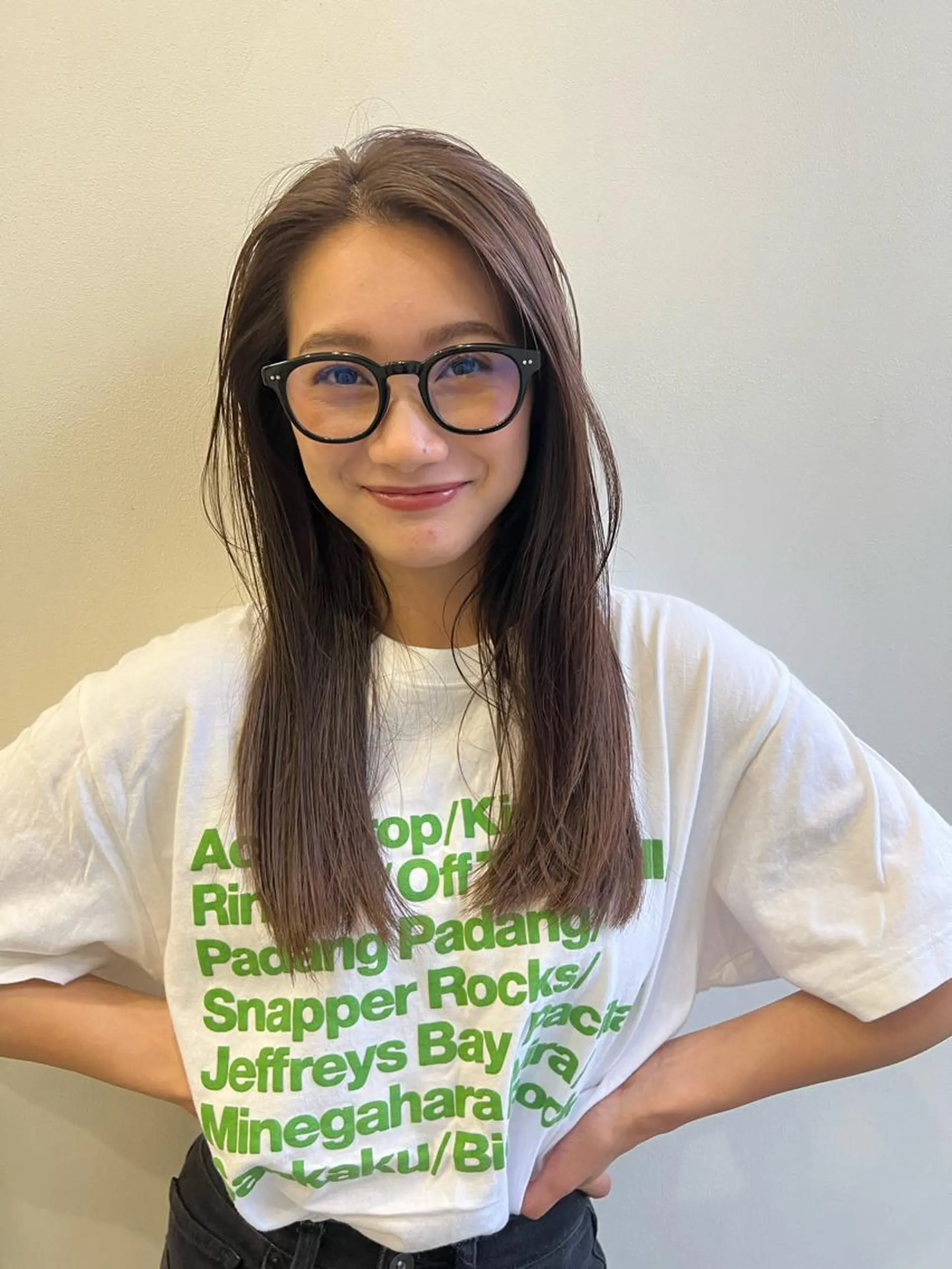 セミロング トリートメント KOCHAB本山所属・三谷 はるなのヘアスタイル