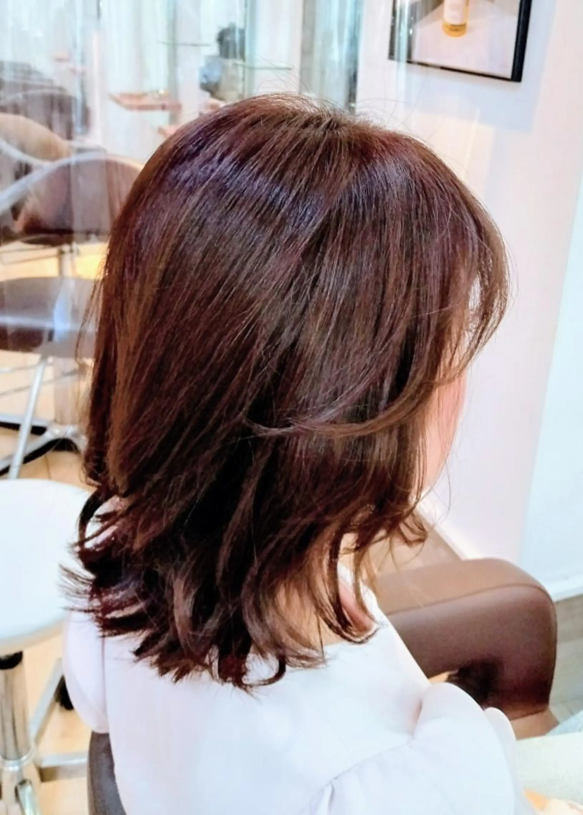 セミロング ヘアアレンジ 顔周りカット レイヤーカット おくれ毛 外ハネヘア BRING by snowdrop所属・吉祥寺・BRING 近藤真千子のヘアスタイル