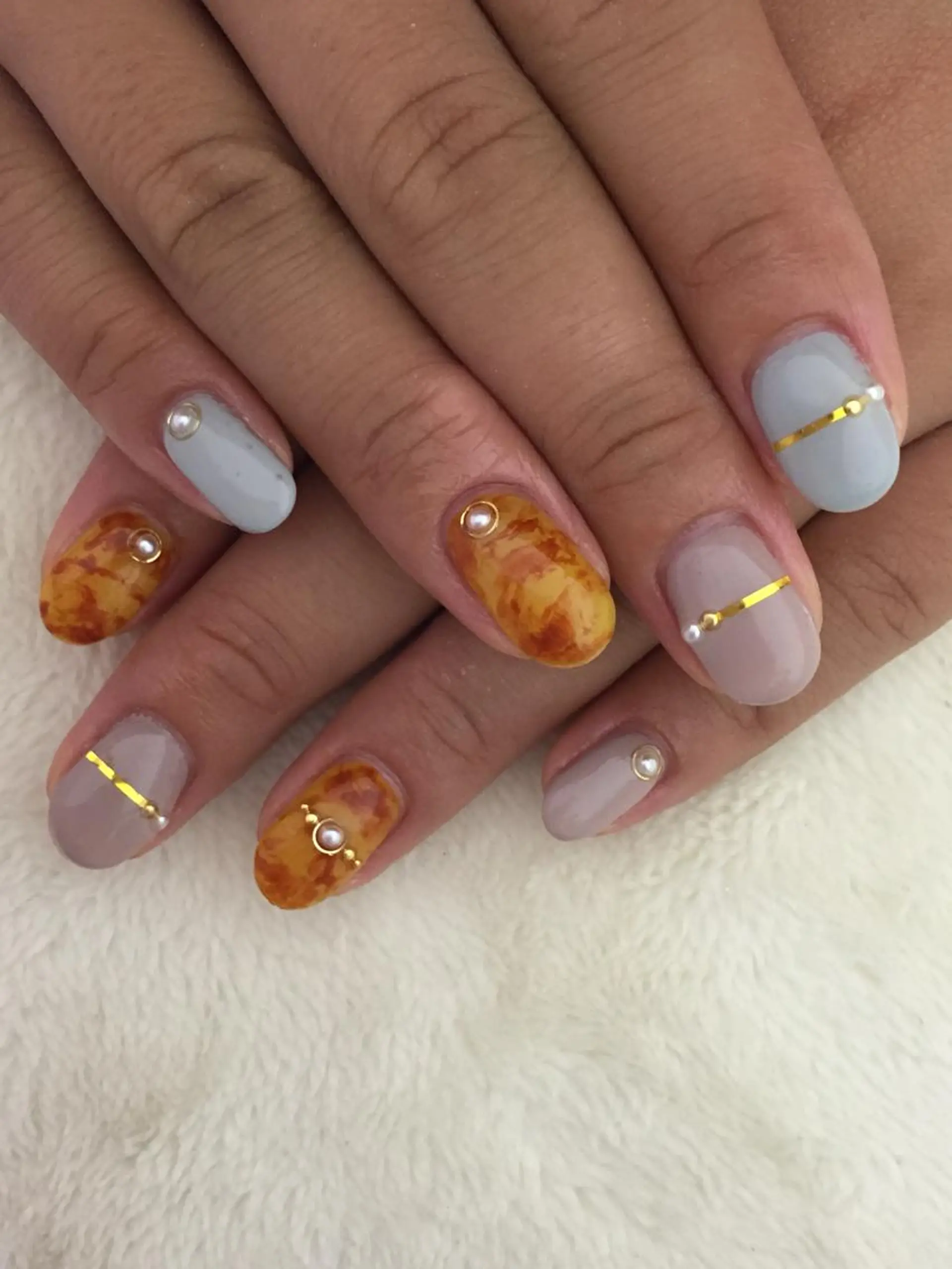 ネイル べっ甲ネイル nail & eyelash Sympa 新横浜所属・𝓢𝔂𝓶𝓹𝓪 𝓜iwako🐰ᩚのネイルデザイン