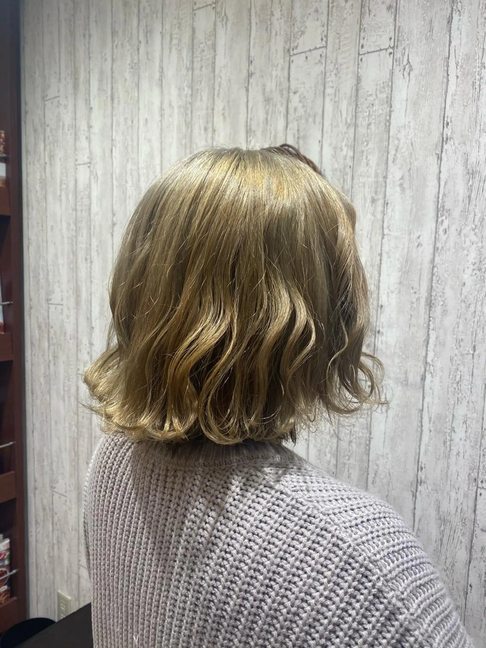 ショート カラー ブロンド ホワイトブロンド ヘアカラー トリートメント 綱島店🦋店長🦋 ほんさわ みずきのヘアスタイル