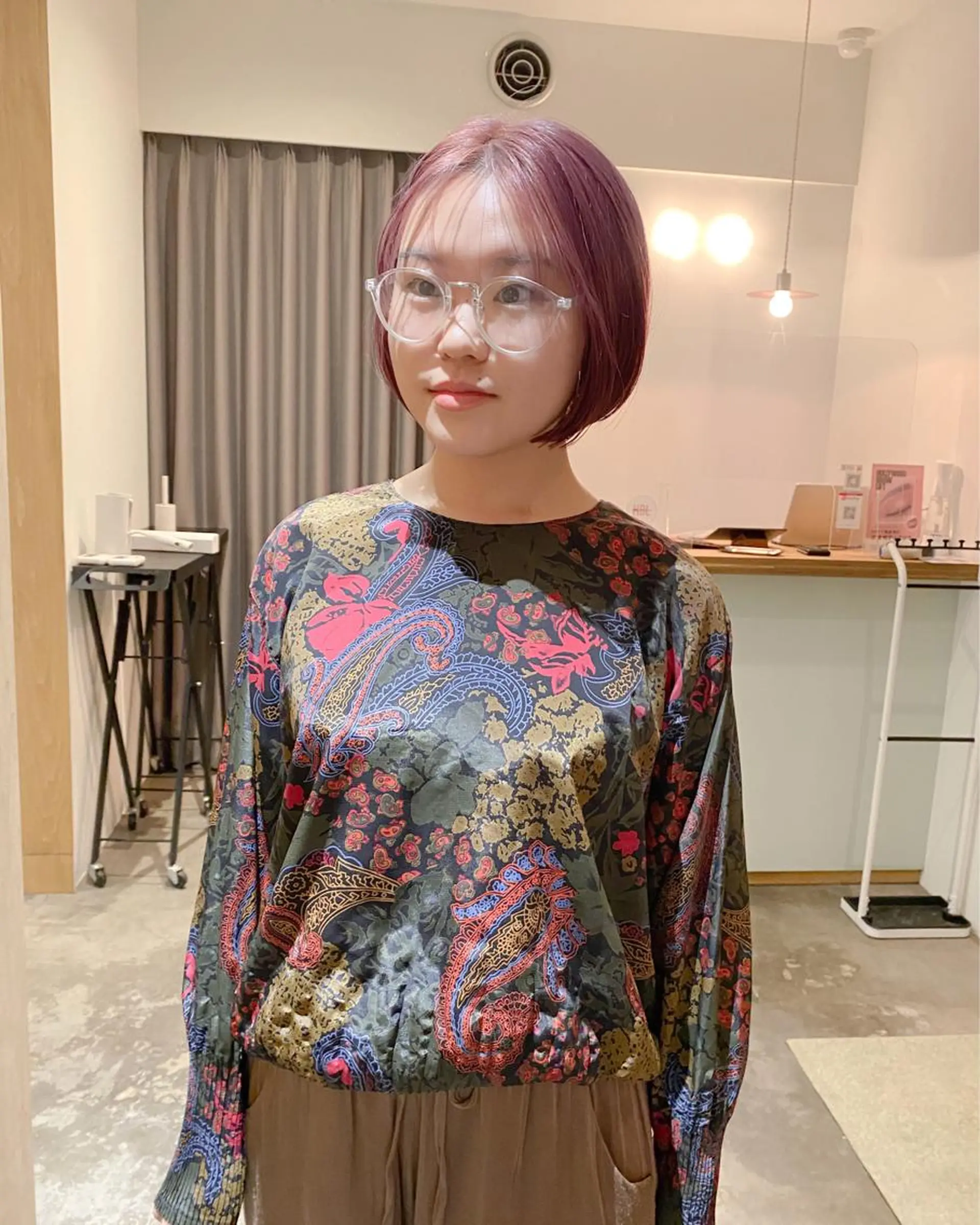 ショート カラー ヘアアレンジ ブリーチ ピンクカラー Nancy所属・束感まつげ❤︎ あみのマツエク・マツパデザイン