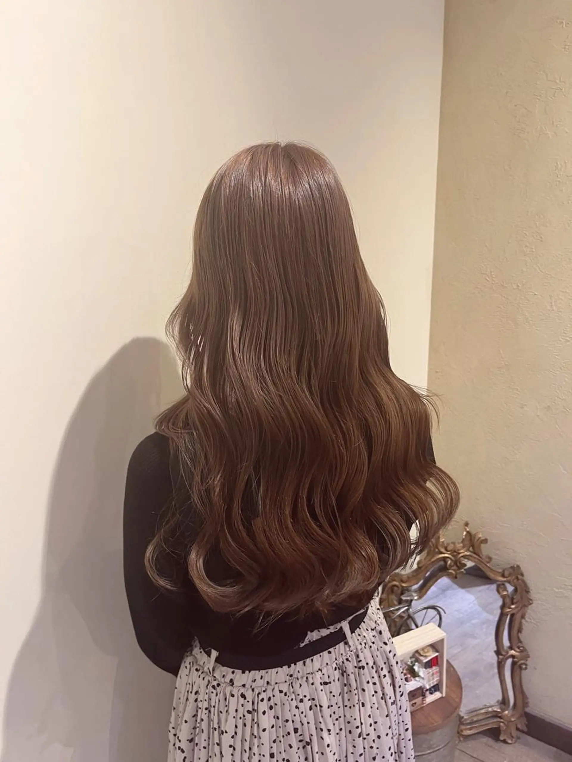 ロング ヘアカラー 🧡ミルクティー/ レイヤー🧡ショウナのヘアスタイル