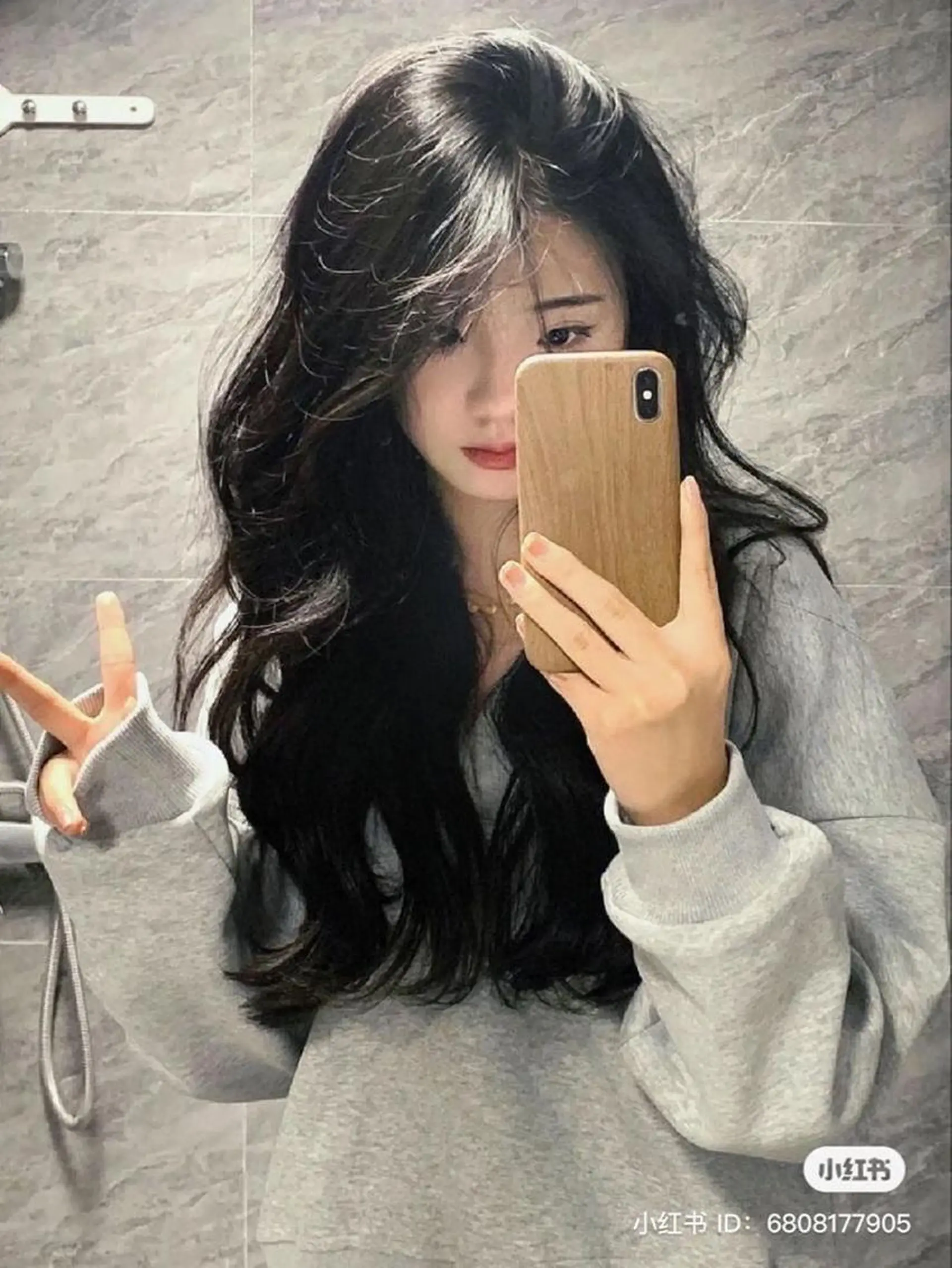 ロング カラー カット ヘアカラー トリートメント 韓国レディヘア🤍 暗髪🤍miraiのヘアスタイル