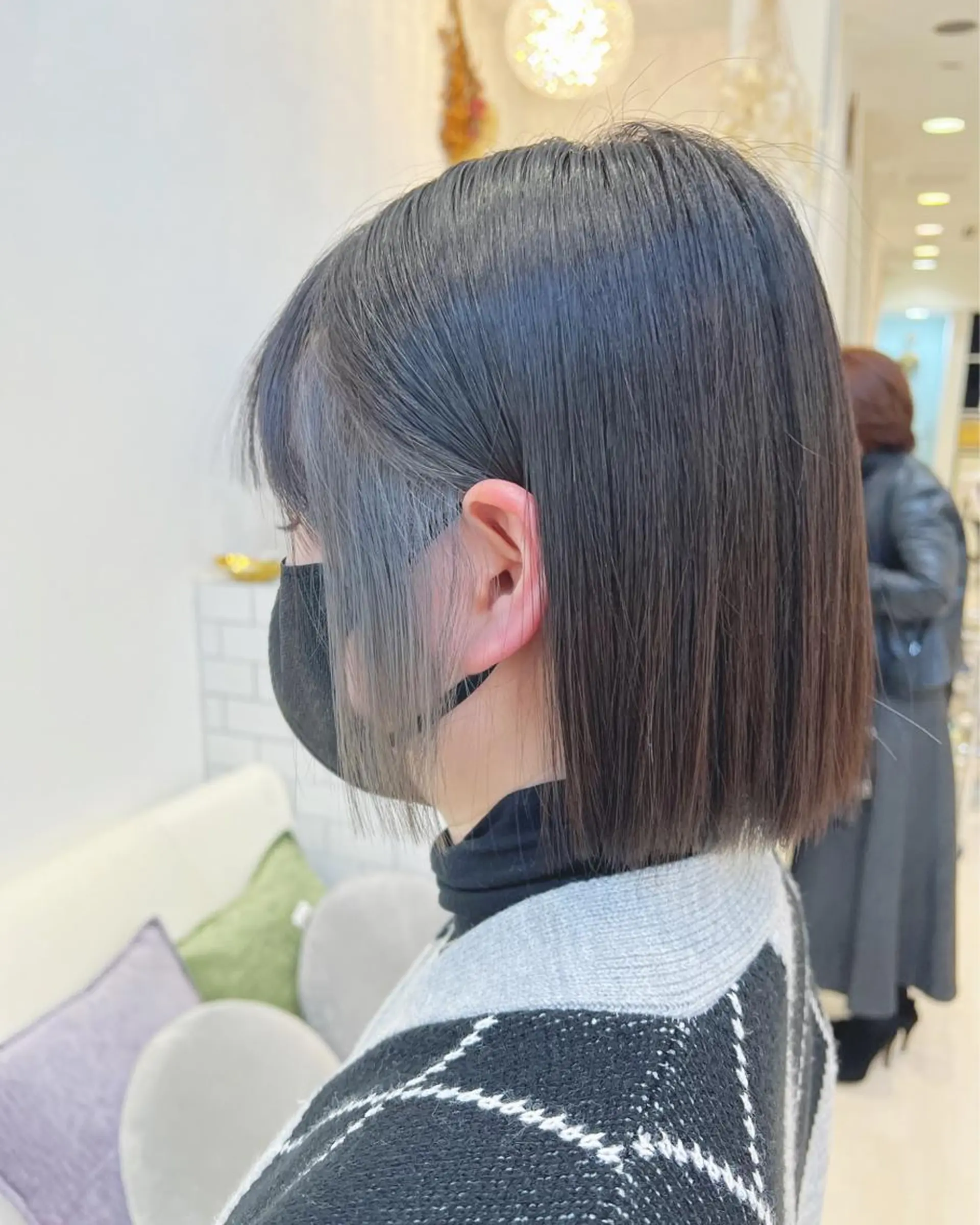 ミディアム カラー ヘアカラー 堀井 凌平のヘアスタイル