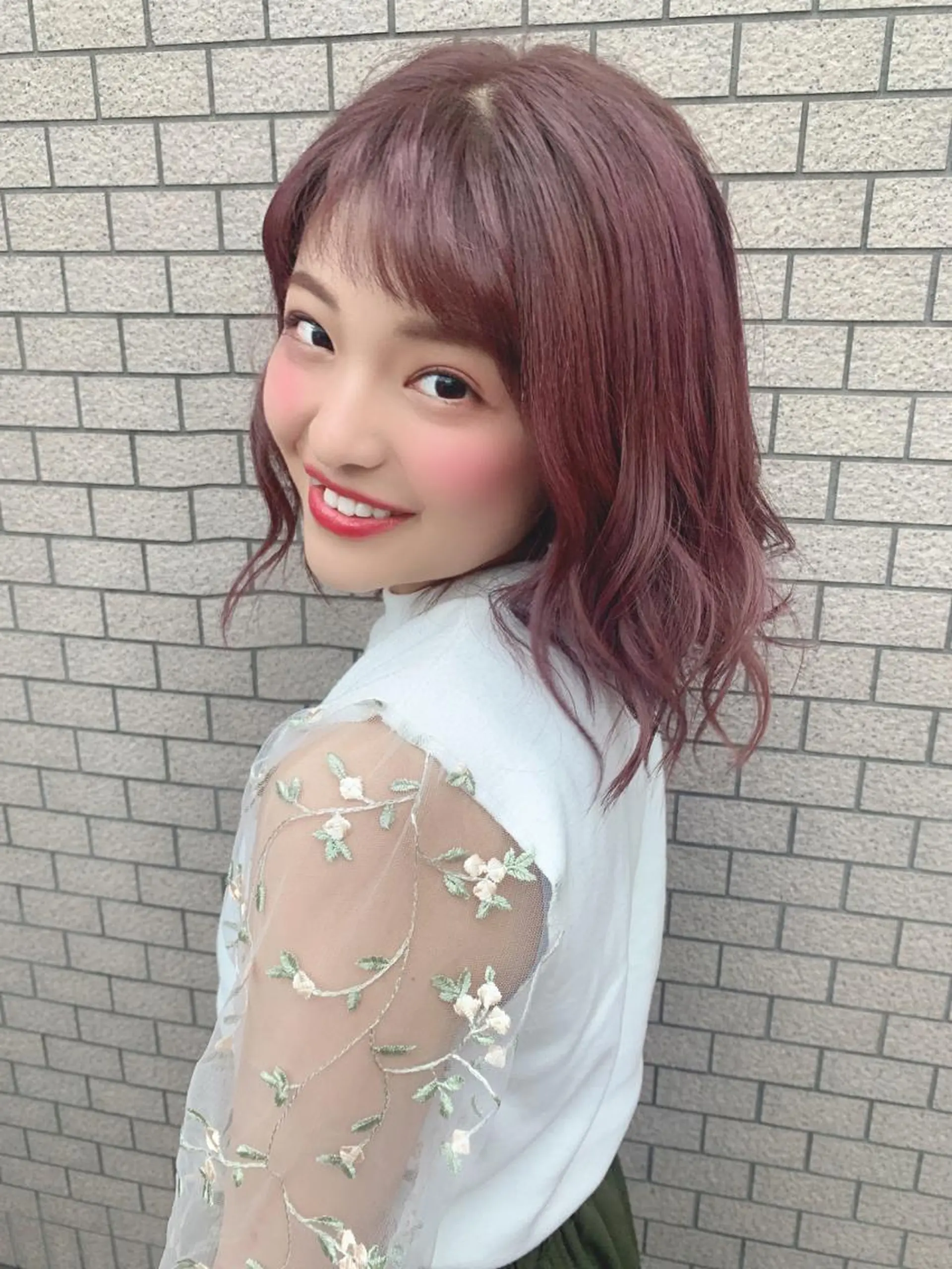 ミディアム 汐見 悠佑のヘアスタイル
