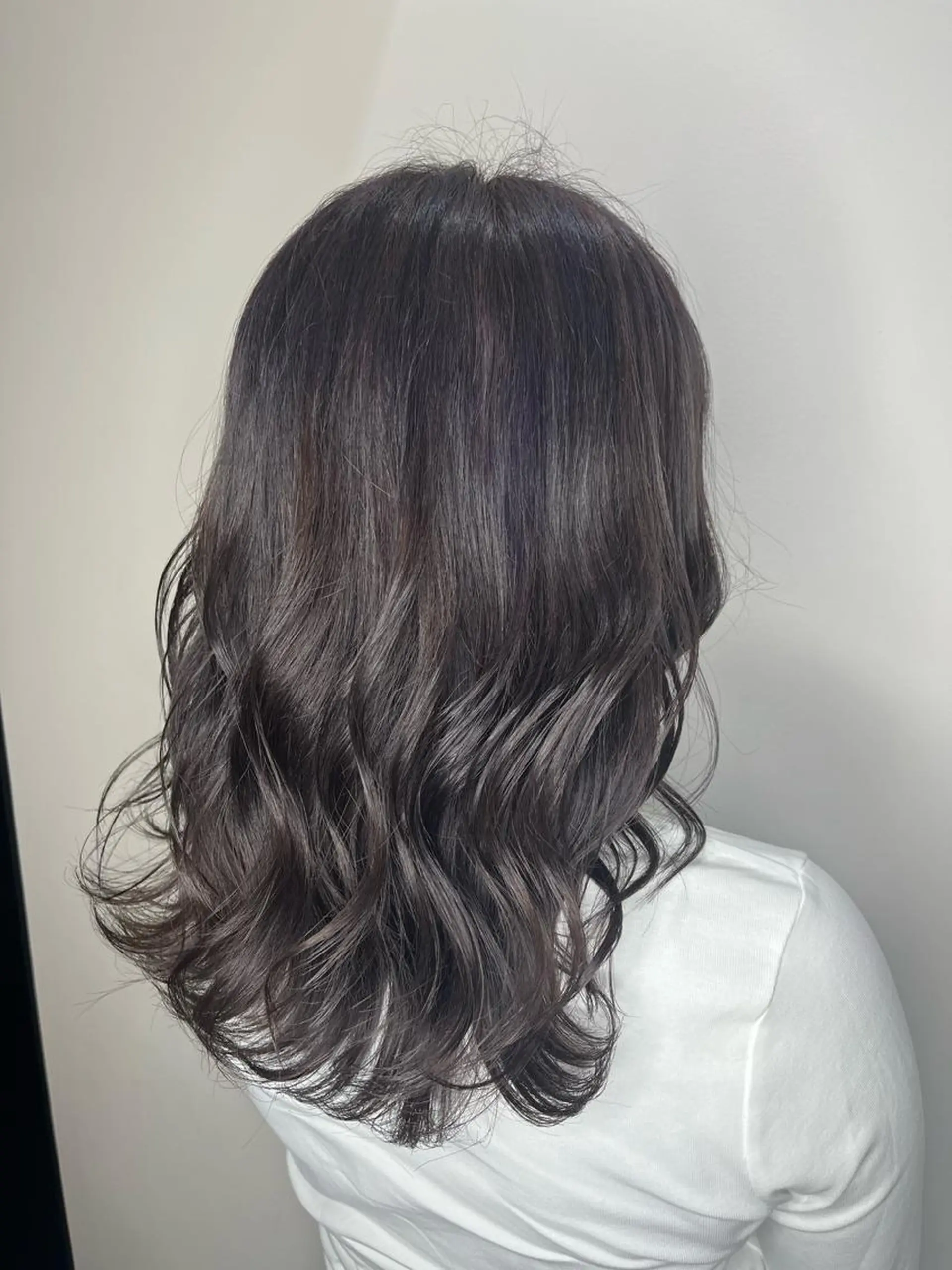 ミディアム カラー ヘアアレンジ ヘアカラー ハイトーンヘアセット 🦋yuri🦋のヘアスタイル