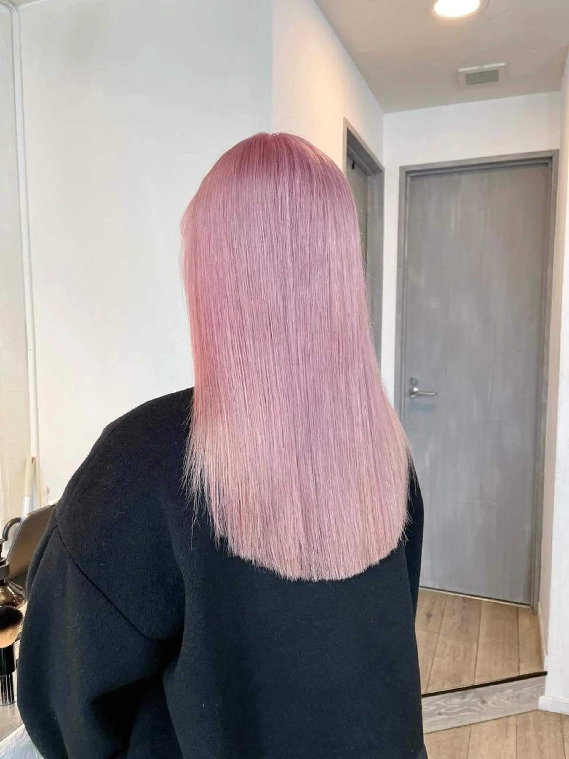 ロング カラー ピンクカラー ホワイトピンク ヘアカラー トリートメント ヘアセット meme原宿所属・ブロンド・ハイトーン /遠藤将太のヘアスタイル