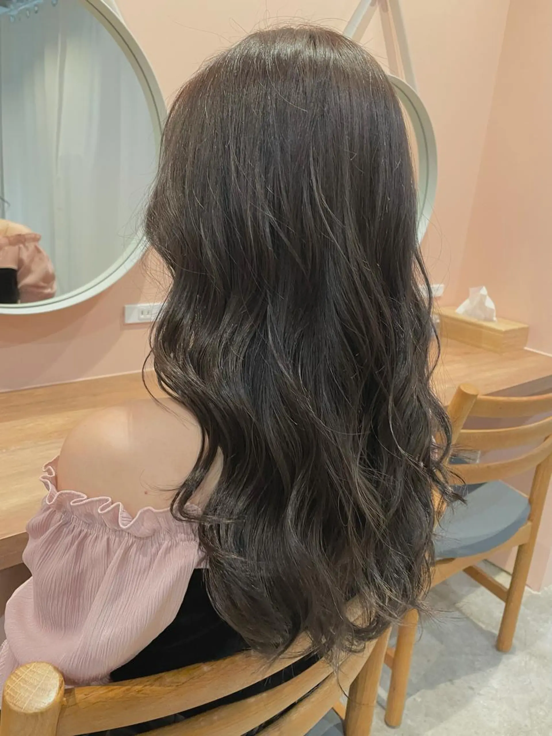 ロング カラー ヘアアレンジ 透明感カラー 韓国風ヘア REONA🪽✨ 日常に馴染む髪🫧のヘアスタイル