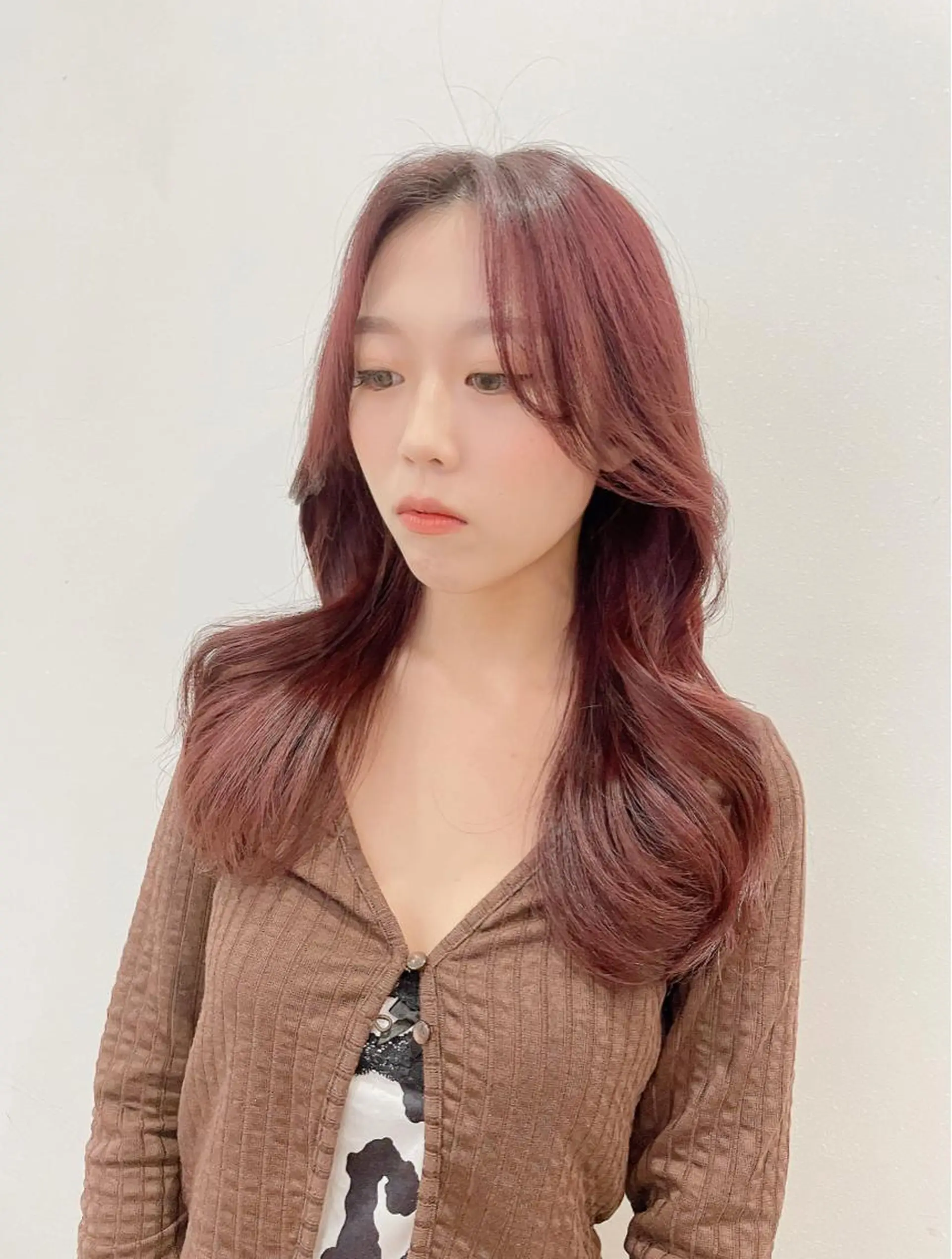 ミディアム 韓国風ヘア レイヤーカット fifth天神/末廣 和也のヘアスタイル