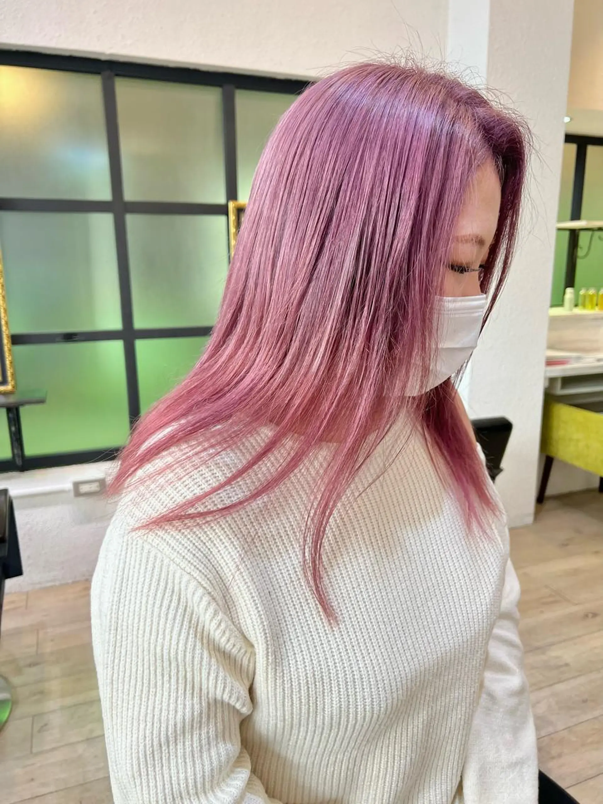 セミロング カラー ヘアカラー トリートメント 宮永 智香のヘアスタイル