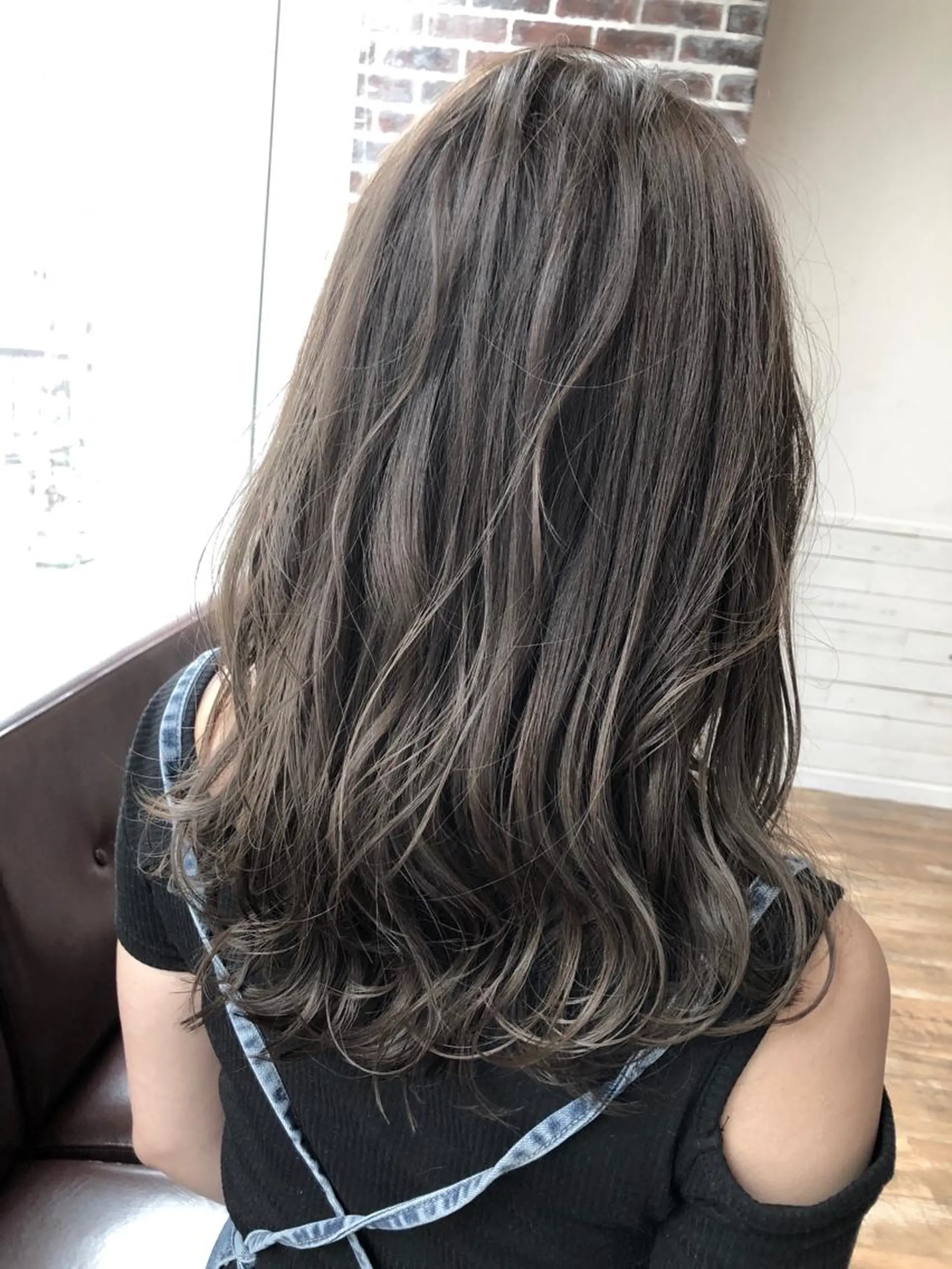 ロング カラー ヘアカラー トリートメント 木下大地 HAIR  Oneのヘアスタイル