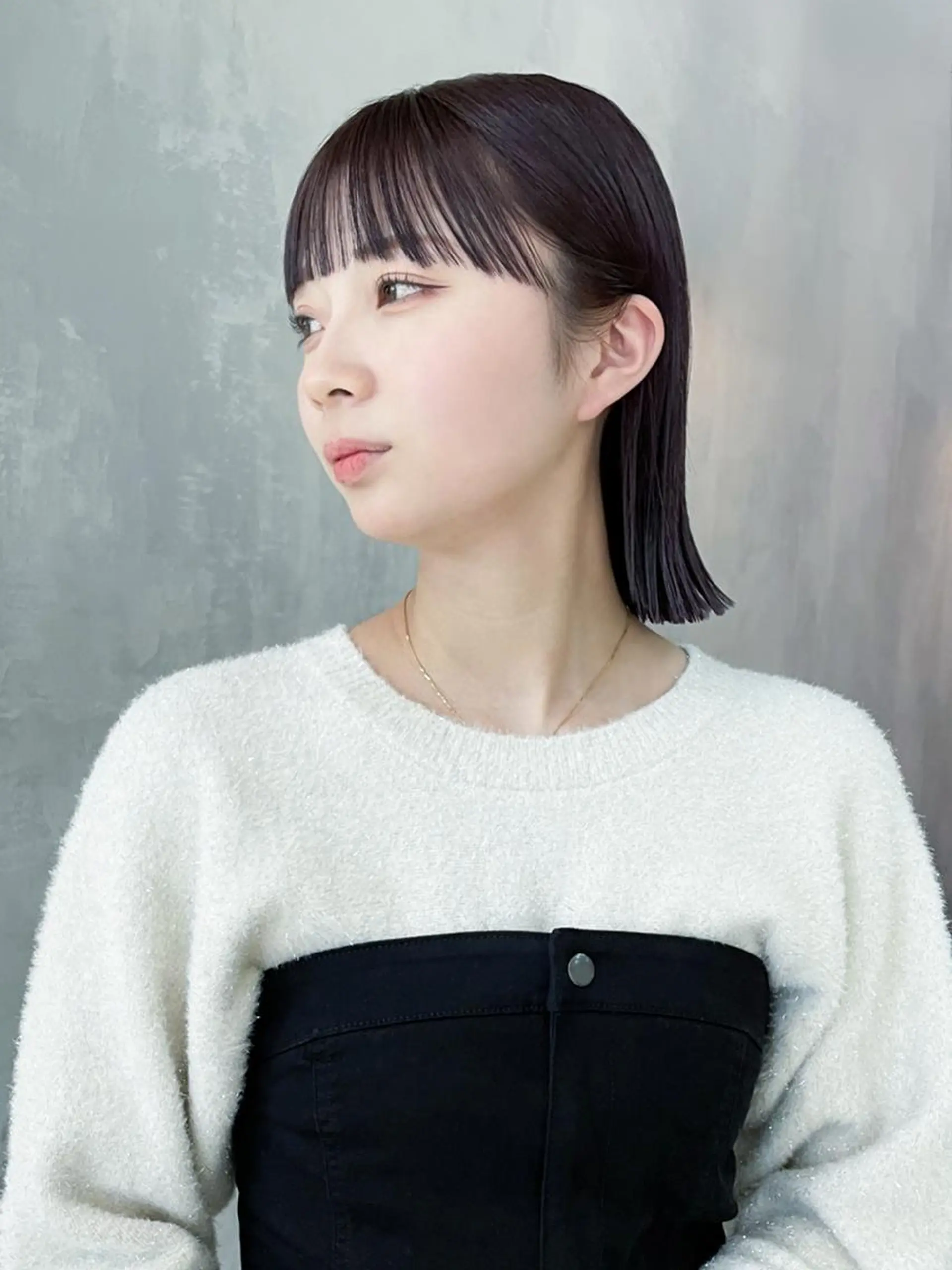 カラー ミディアム ベージュカラー グレージュ くびれヘア レイヤーカット カット ヘアカラー トリートメント ITby ALBUM 北千住店のヘアスタイル