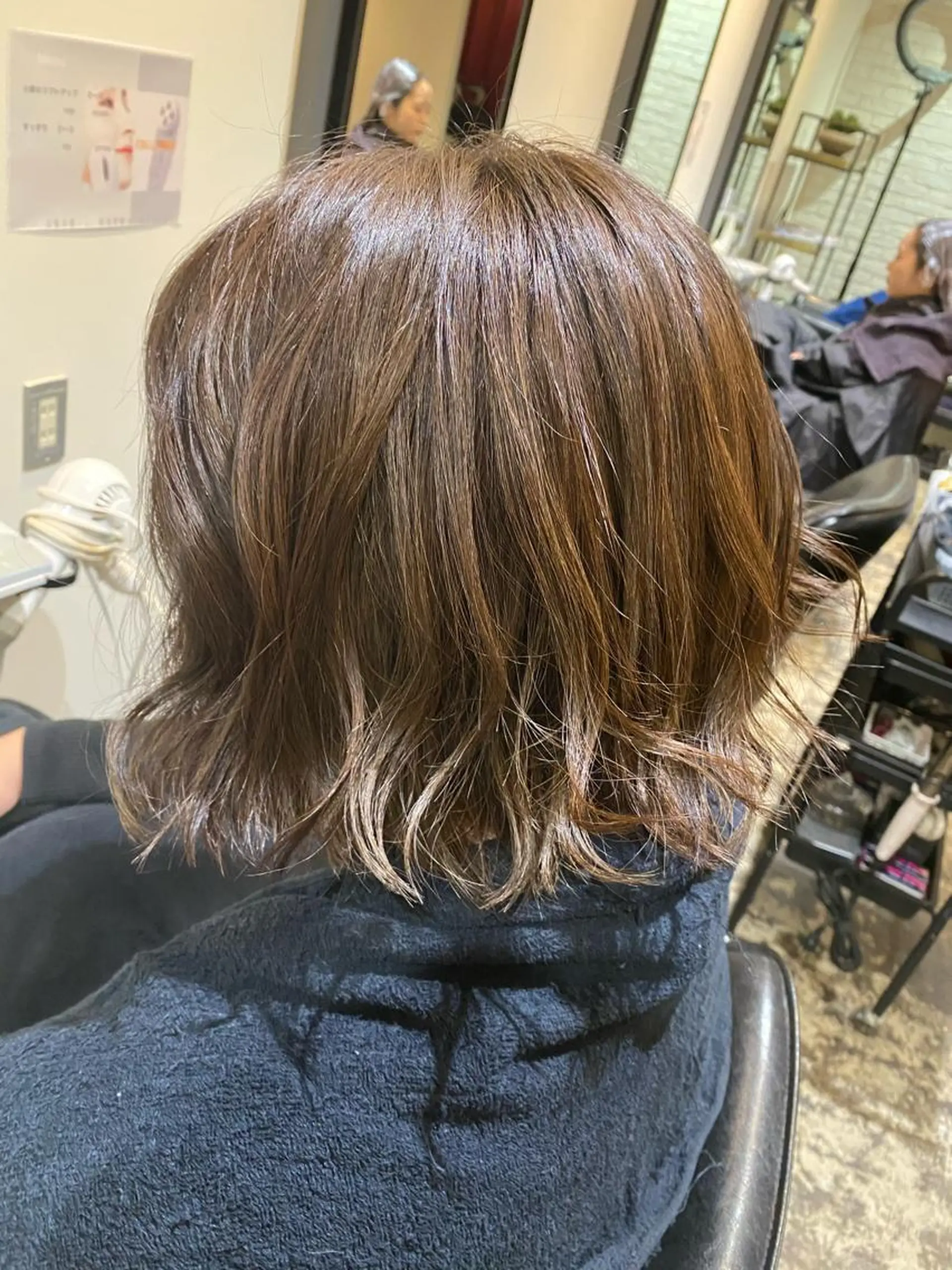 ミディアム カラー TRUCK トラックのヘアスタイル