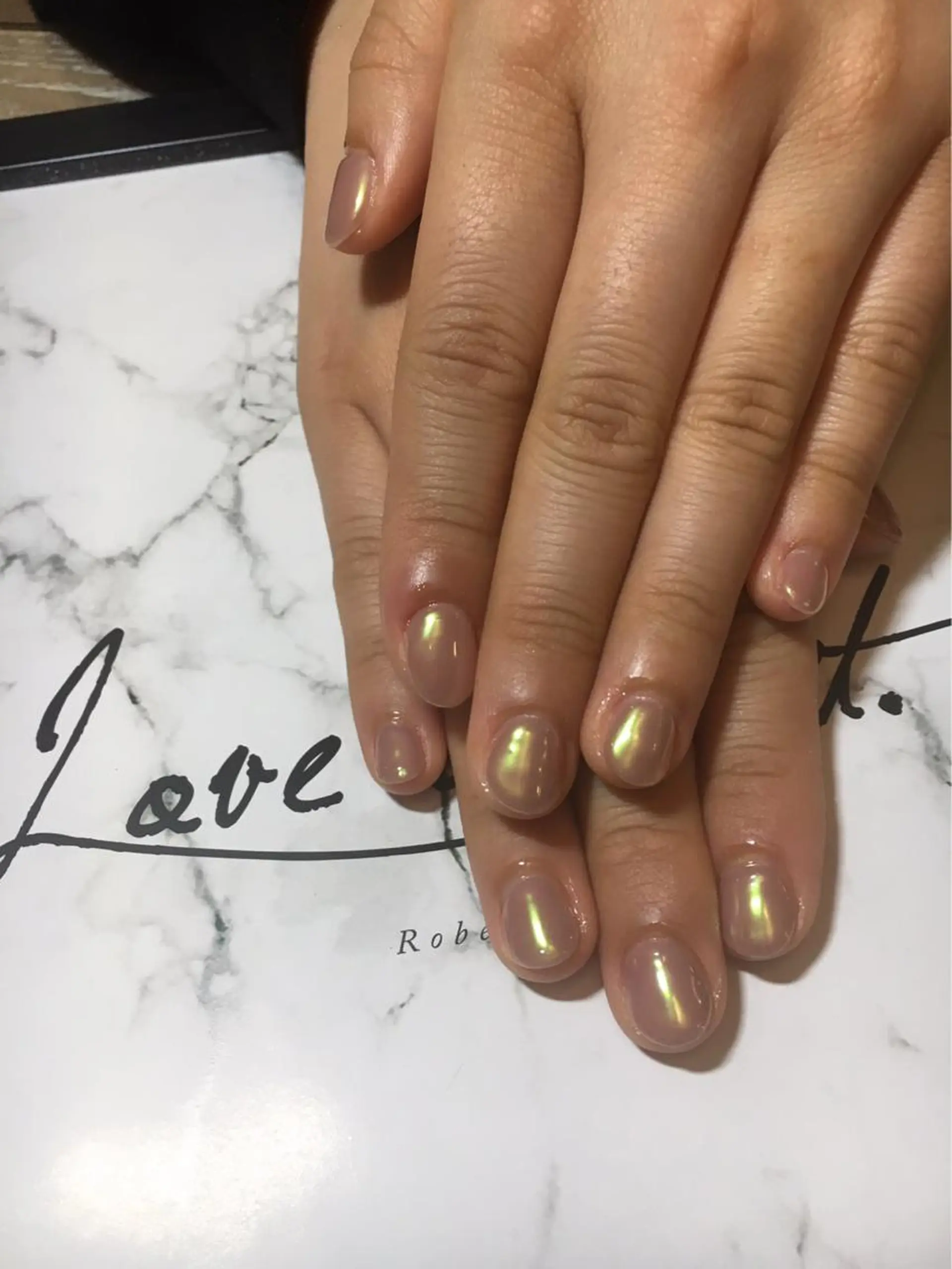 ネイル ミラーネイル LOVE NAIL 💕Sonoのネイルデザイン