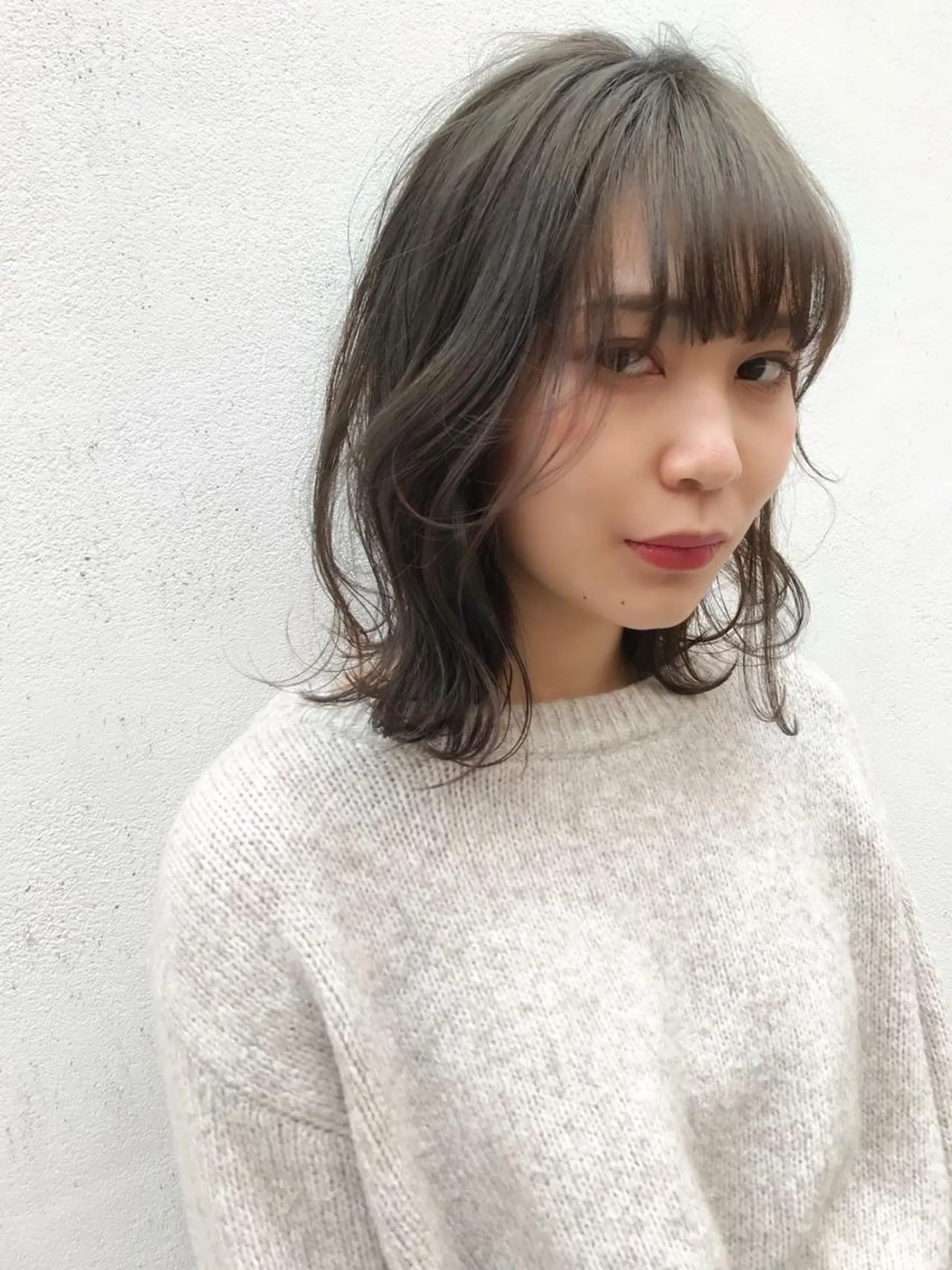 ミディアム カラー 寺山 佳貴のヘアスタイル