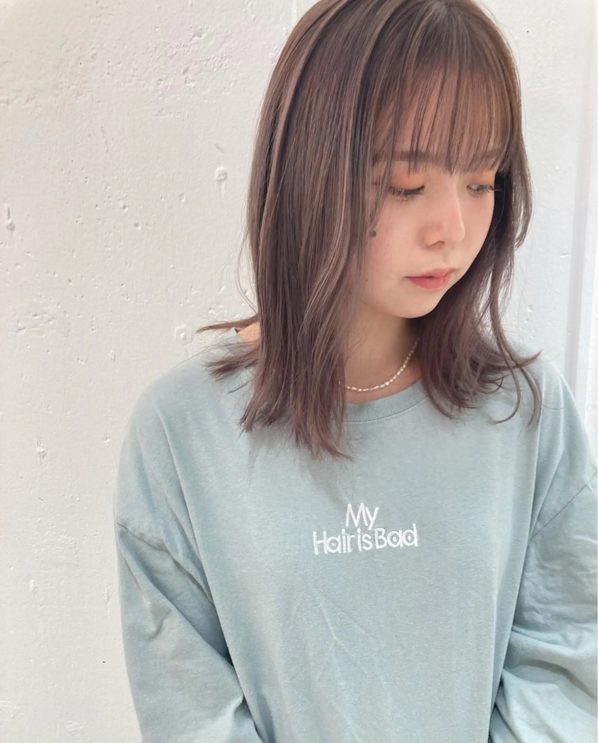 ミディアム カラー ベージュカラー 透明感カラー ヘアカラー お洒落ベージュ🤎 代官山shibukiのヘアスタイル