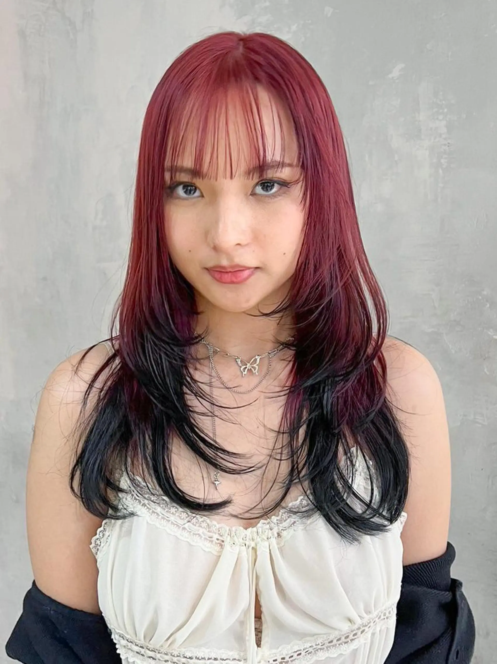 カラー セミロング ピンクカラー レイヤーカット カット ヘアカラー トリートメント ITbyALBUM 松戸のヘアスタイル