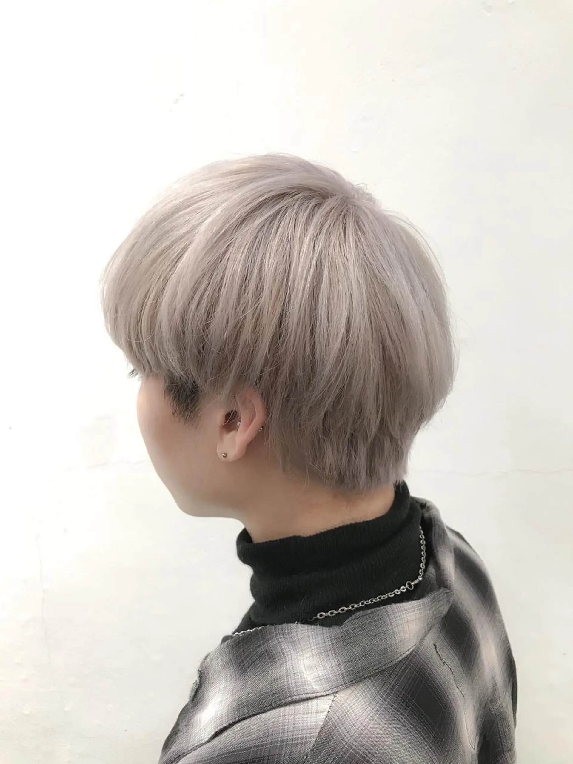 ショート カラー メンズ 特別モデル価格 タカシマイッセイのヘアスタイル