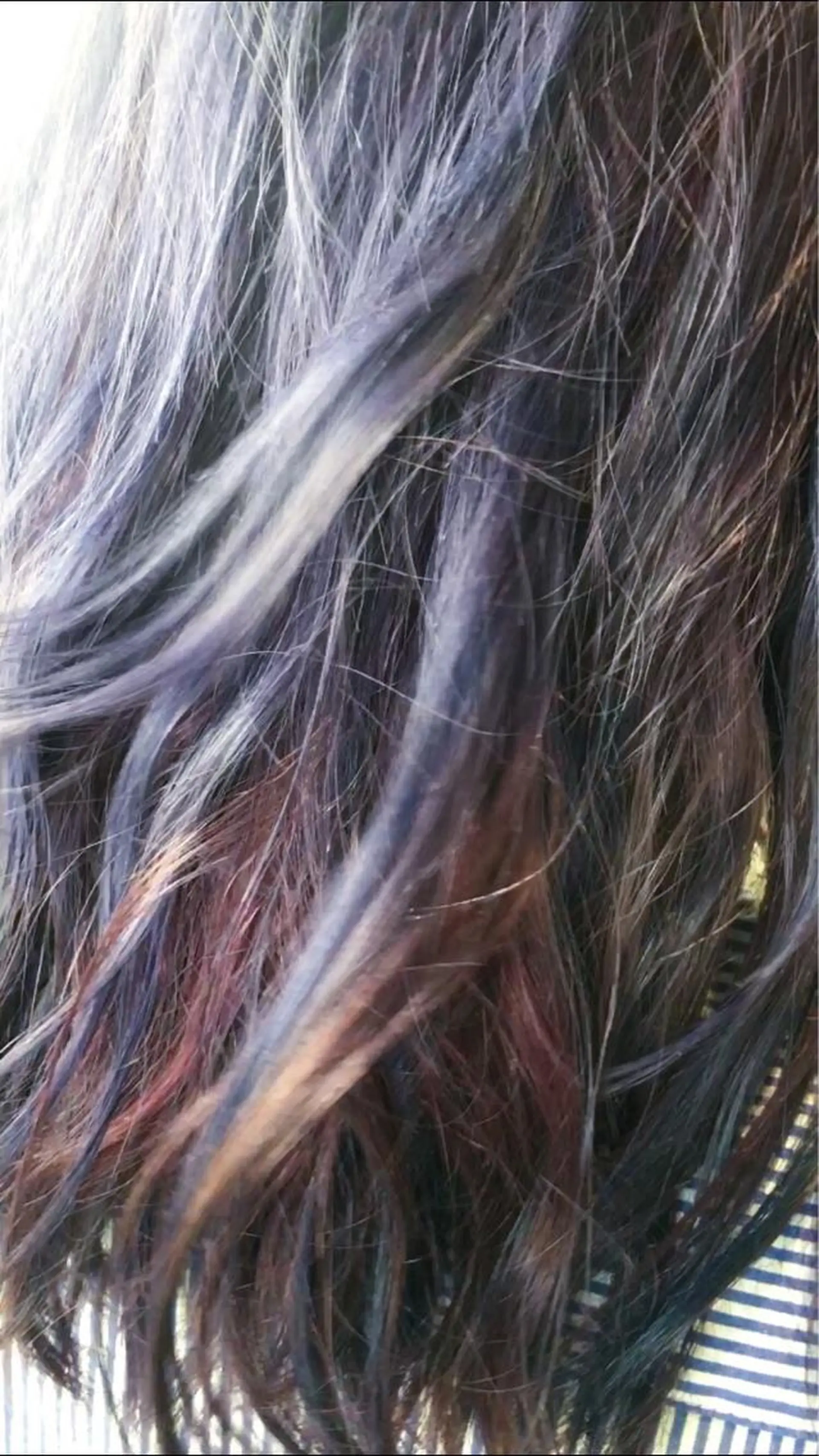 セミロング カラー ブルーカラー ブルーパープル グラデーションカラー ハイライトカラー パープルカラー ヘアカラー トリートメント 代表 中島貴志のヘアスタイル