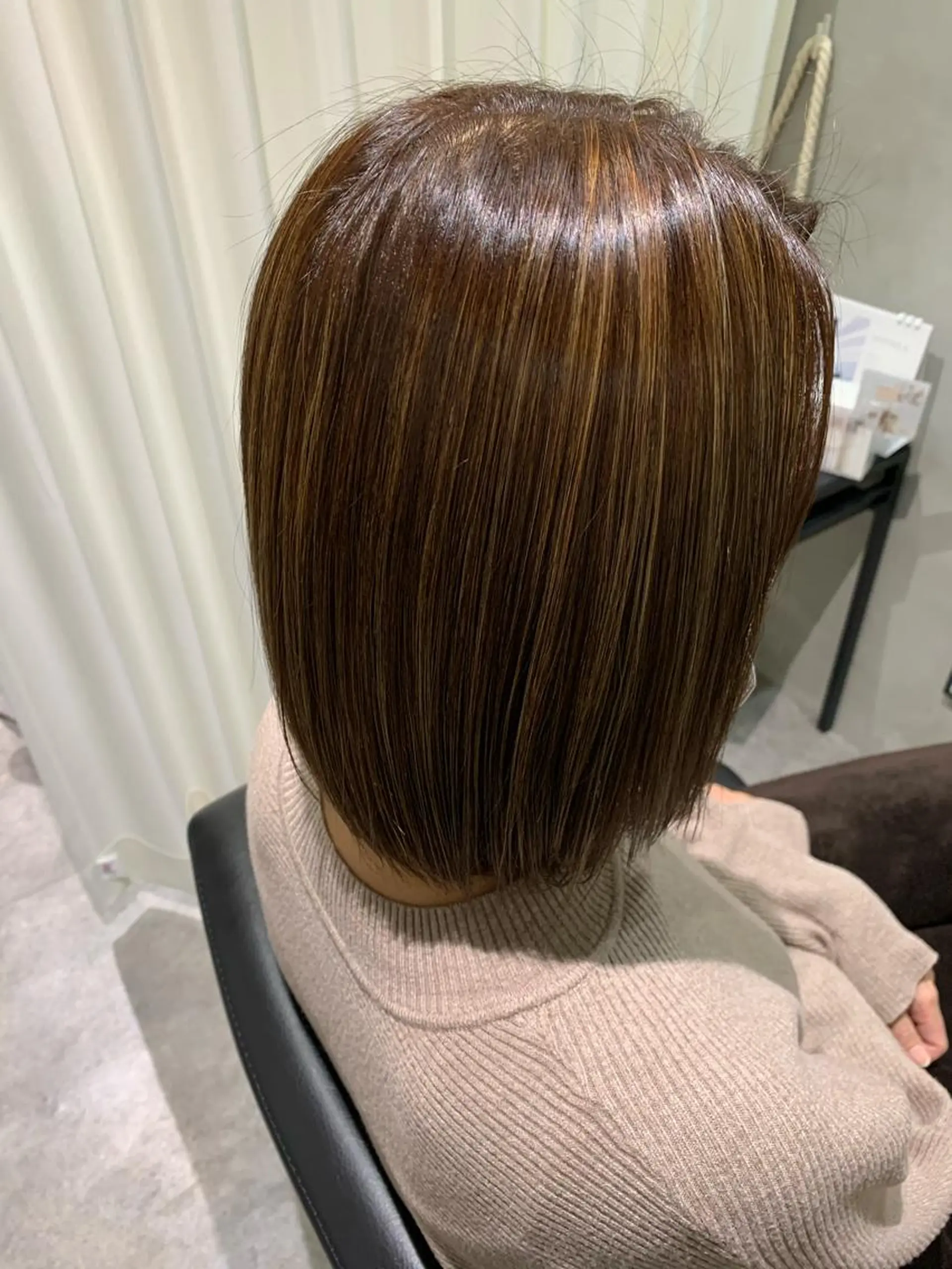 ミディアム ハイライト FERIAあべの 🎀中野まや🎀のヘアスタイル