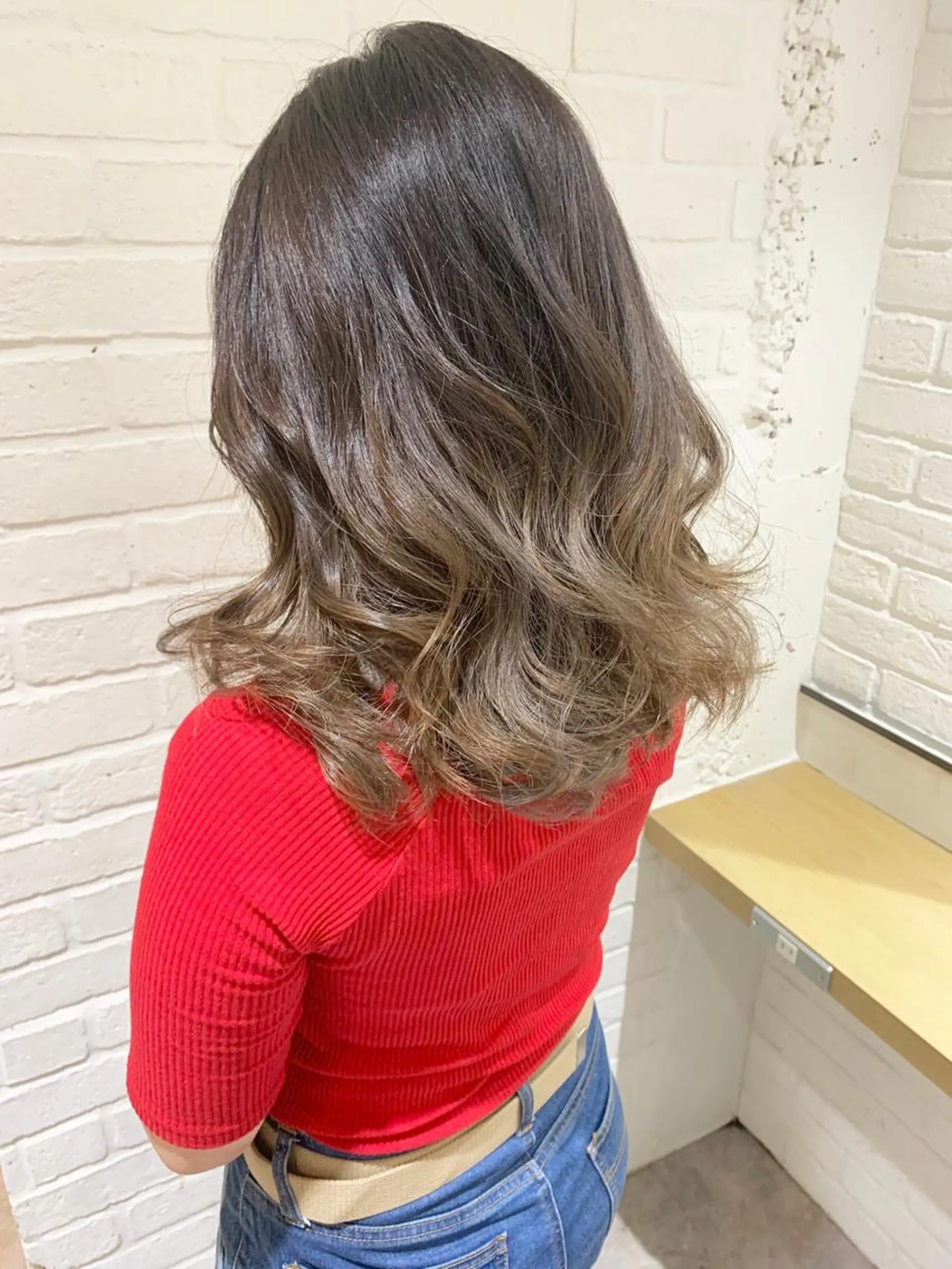 ミディアム カラー ブリーチ ヘアカラー 💈平島 拓也💈のヘアスタイル