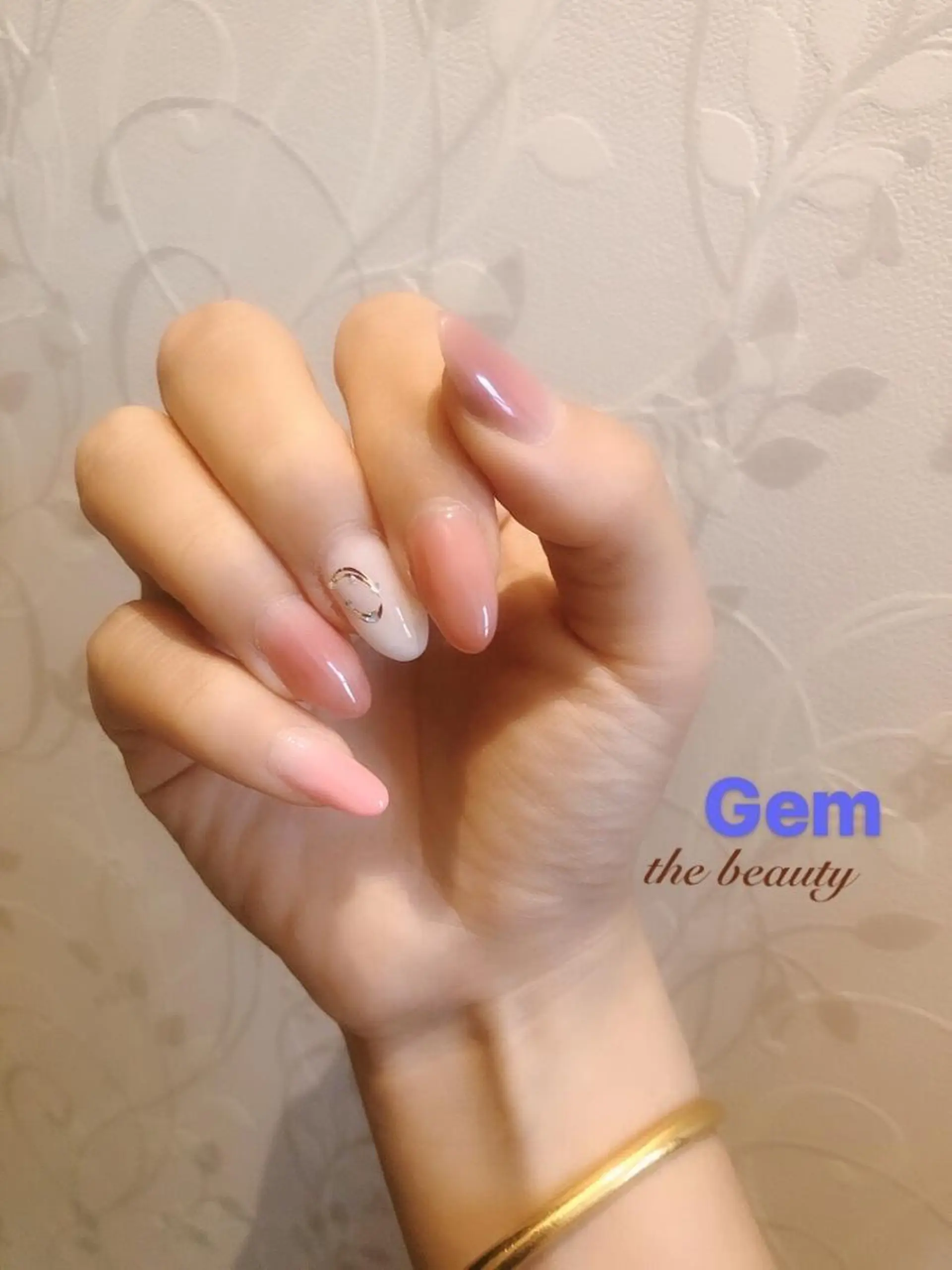 ネイル 長さ出し スカルプネイル GEM  the beautyのマツエク・マツパデザイン