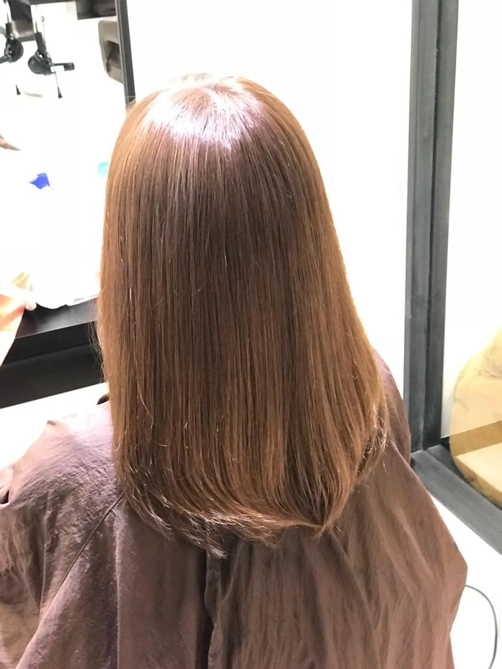 セミロング カラー アッシュ ベージュカラー Renatus店長 金子裕美のヘアスタイル