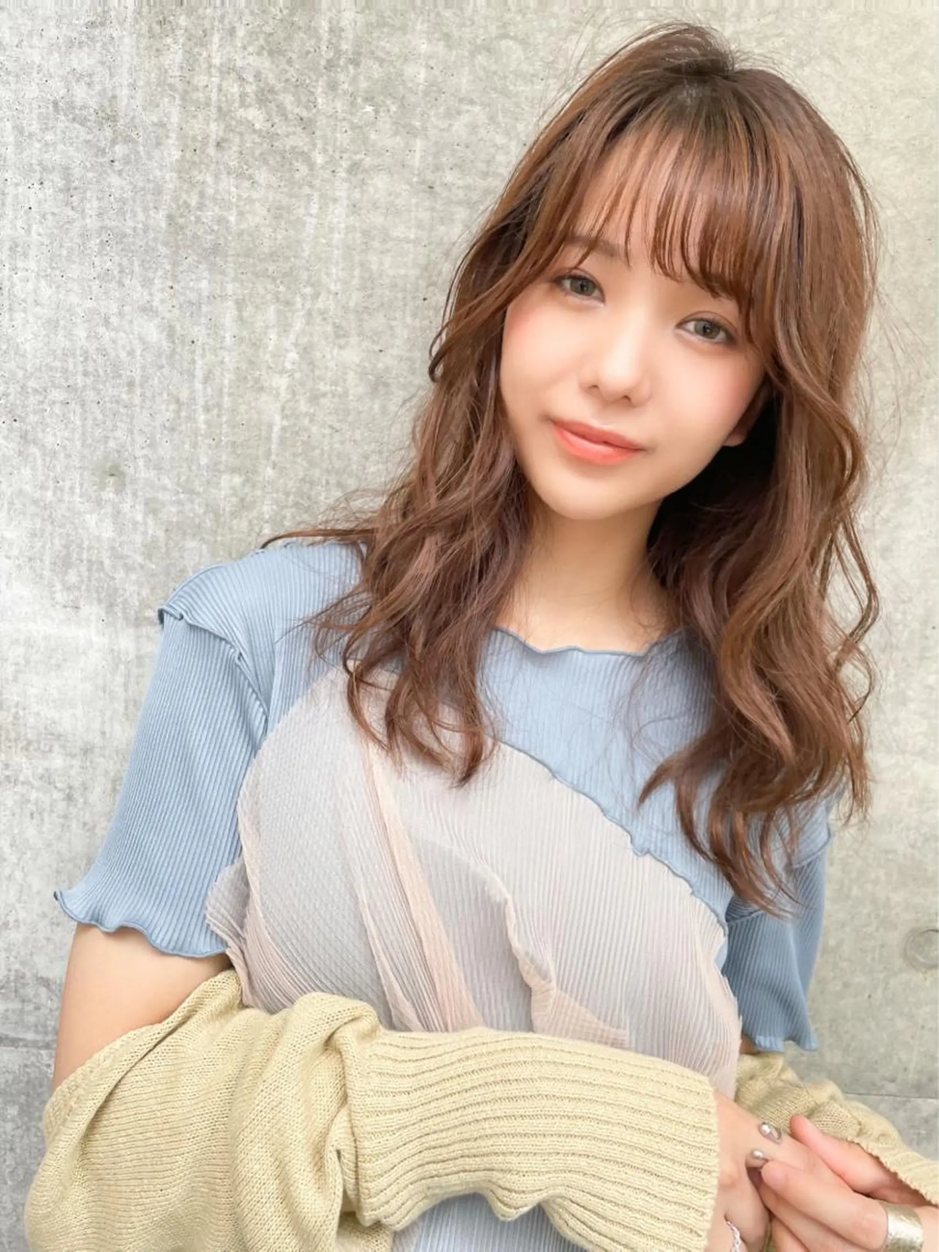 セミロング レイヤーカット🫧 /ブリーチ✨TOWAのヘアスタイル