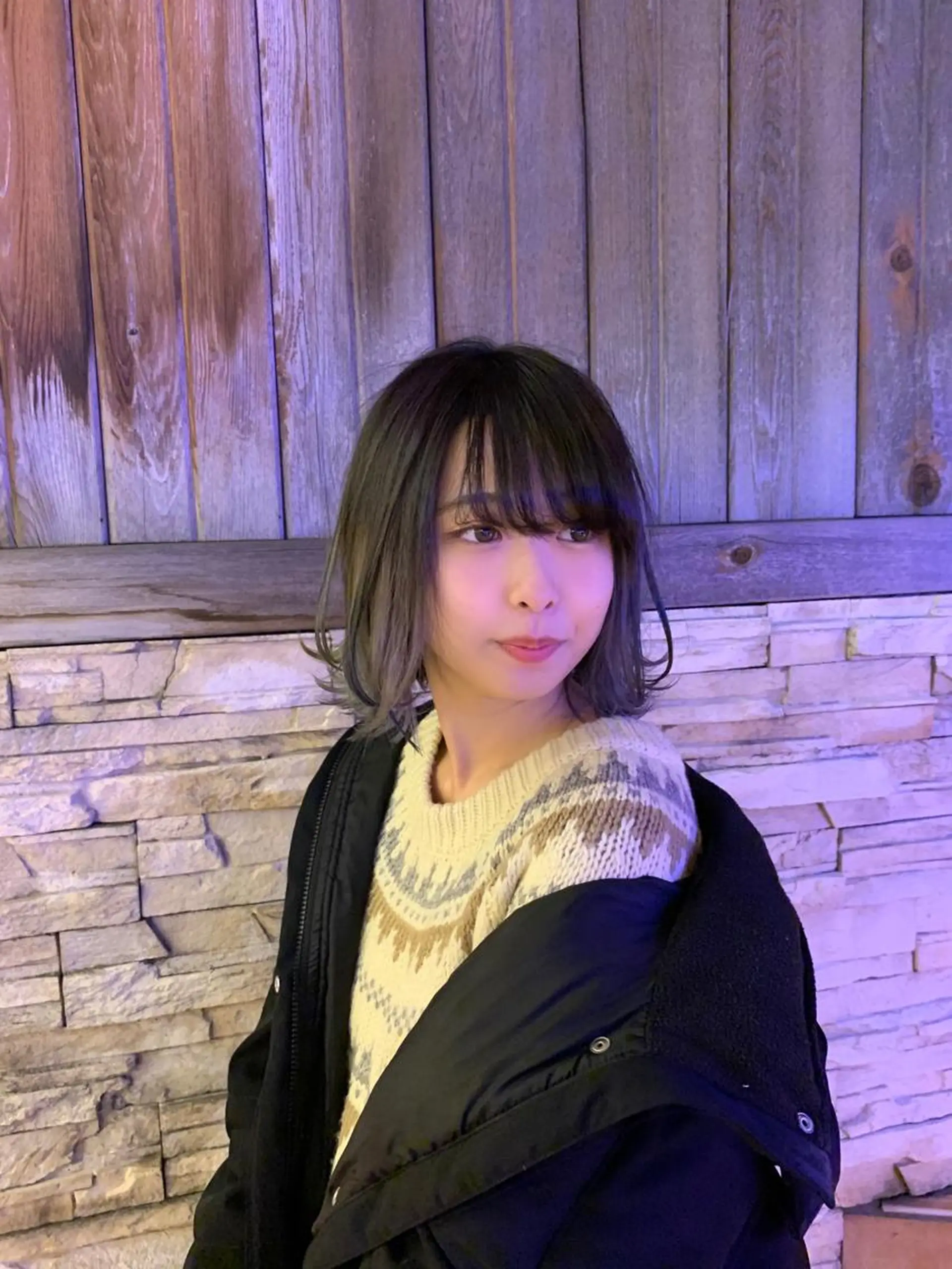 ショート レイヤーカット 外ハネヘア カット ヘアカラー トリートメント Pēji所属・松村 総のヘアスタイル