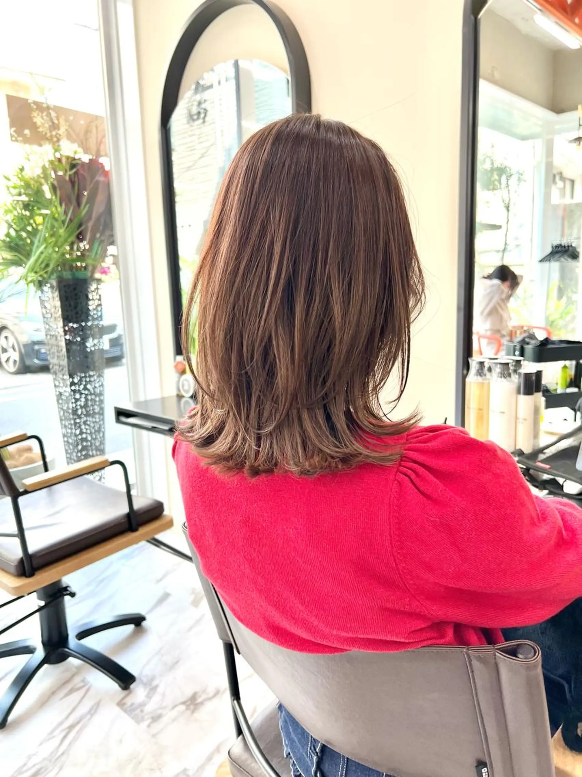 ミディアム カラー ヘアアレンジ カット ヘアカラー トリートメント ヘアセット レイヤー/透明感 🍃鈴木裕介のヘアスタイル