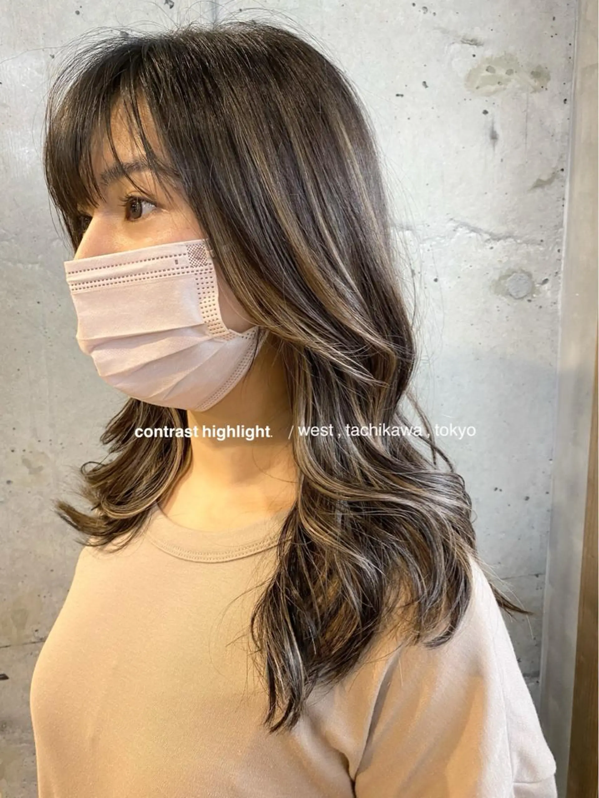 ロング カラー ベージュカラー グレージュ ハイライトカラー ハイライト 学生 竹嶌 健吾のヘアスタイル