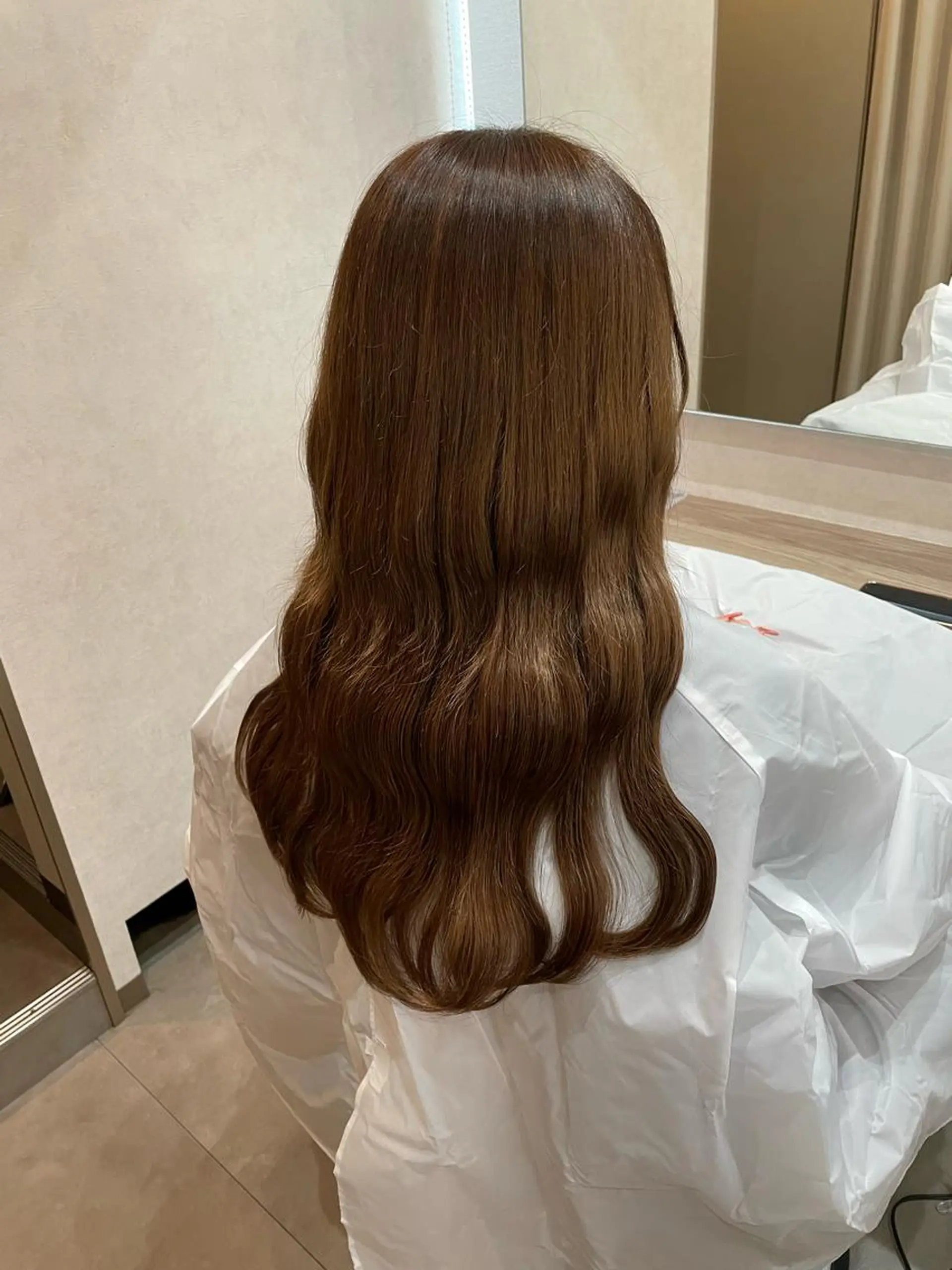 ロング カラー エクステ シールエクステ/束感 マツエク/マツパのヘアスタイル