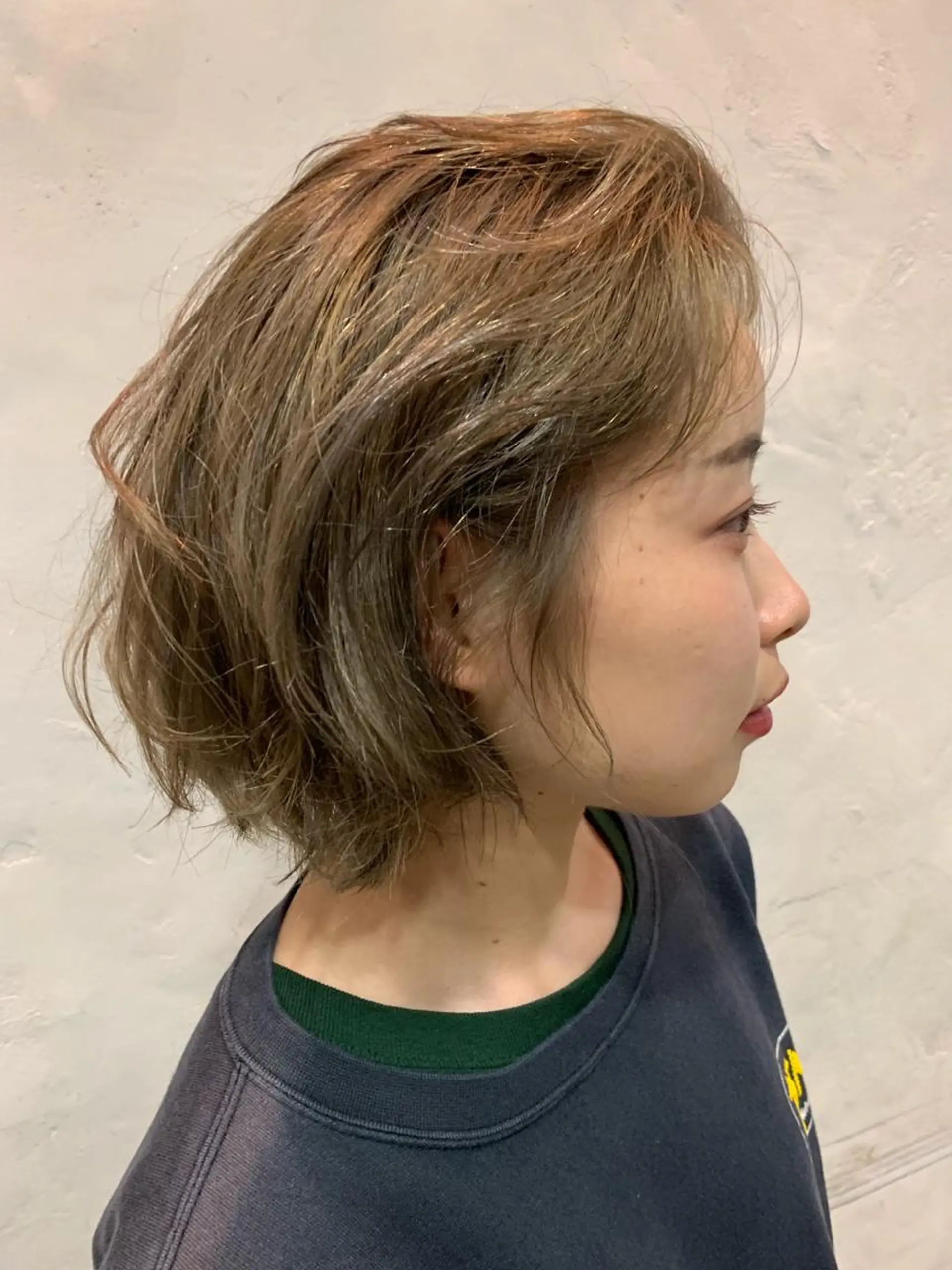 ミディアム 佐藤 純生のヘアスタイル