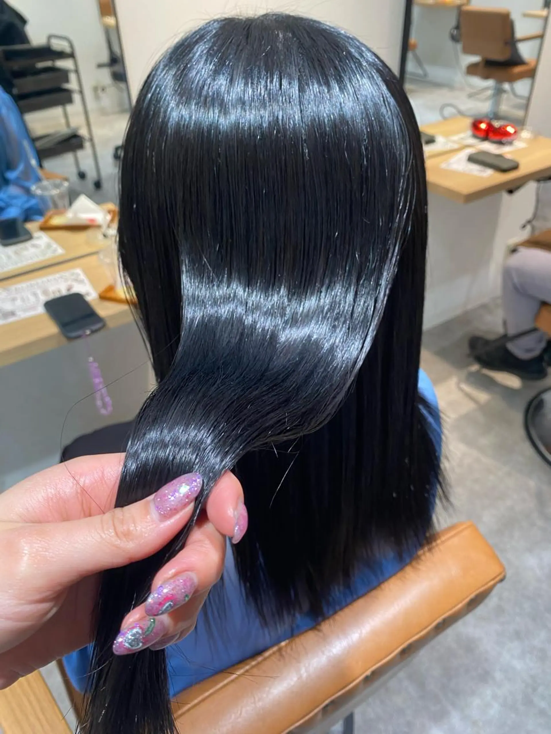 セミロング カラー 黒髪 ブルーカラー ブルーブラック 縮毛矯正 カット 縮毛矯正 オスズ 🎀´-のヘアスタイル