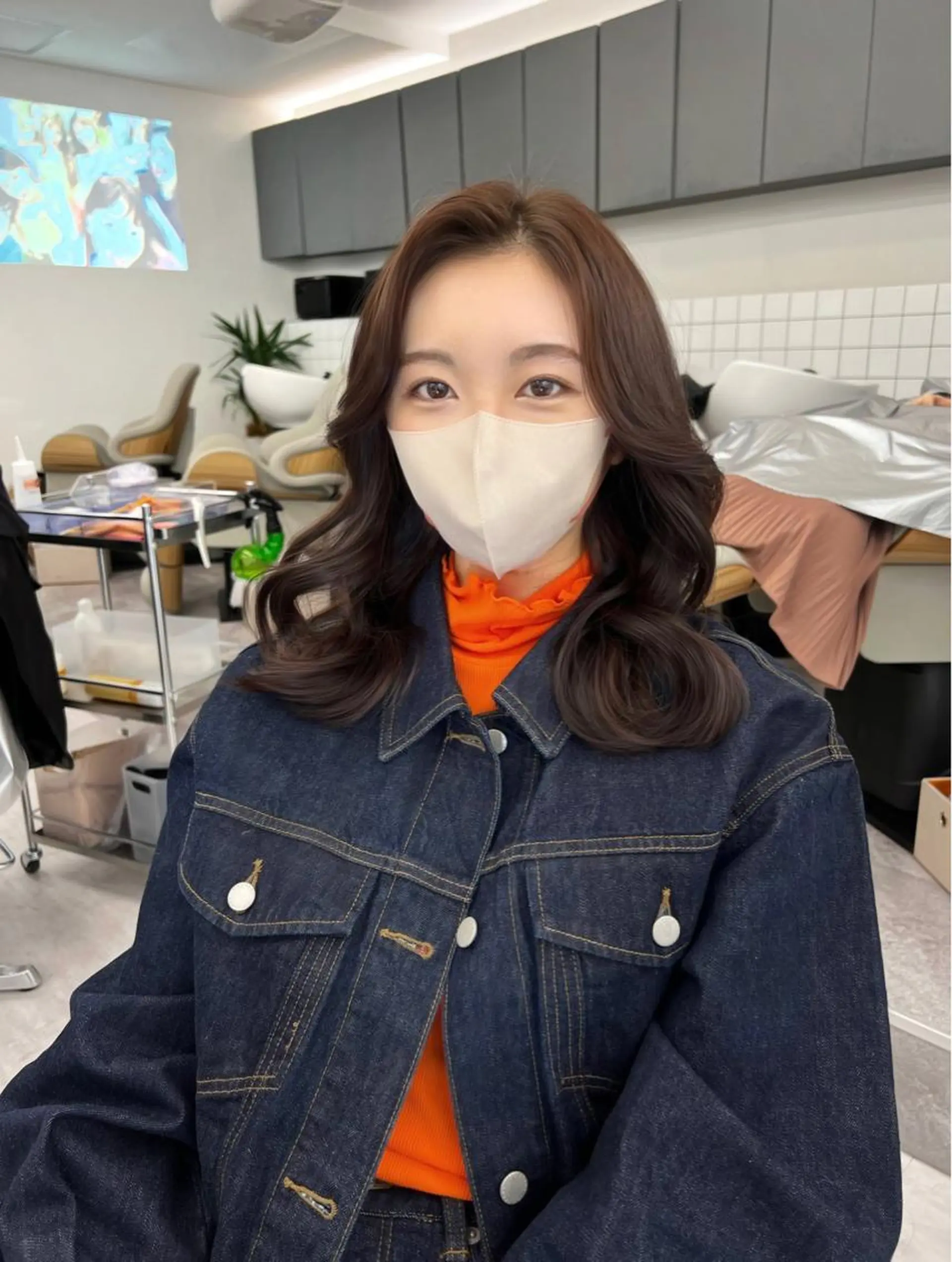 ミディアム カット ヘアカラー トリートメント 韓国ヘア♡ 顔まわりカットayaのヘアスタイル