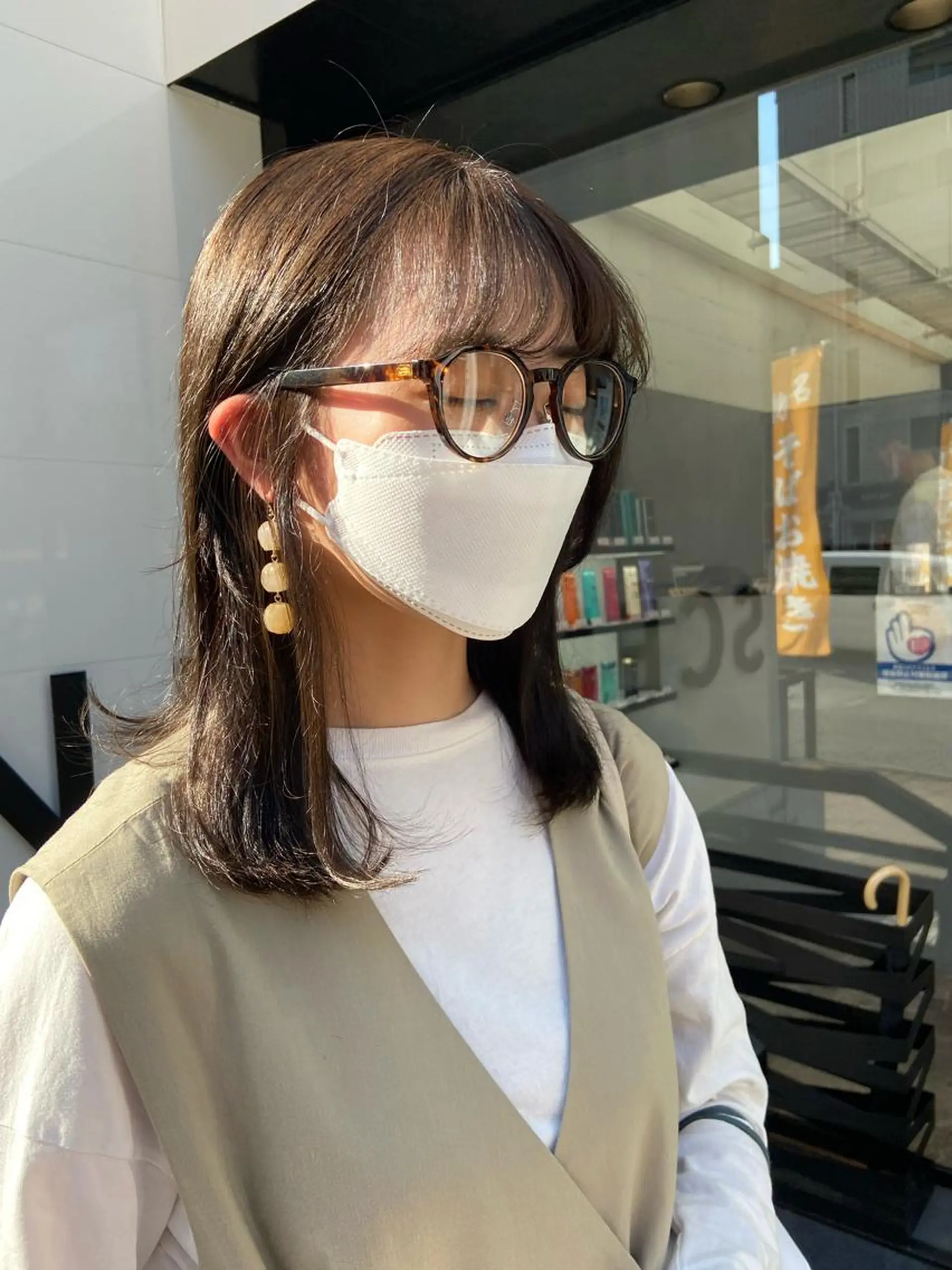 セミロング ヘアカラー 淺谷 美紀のヘアスタイル