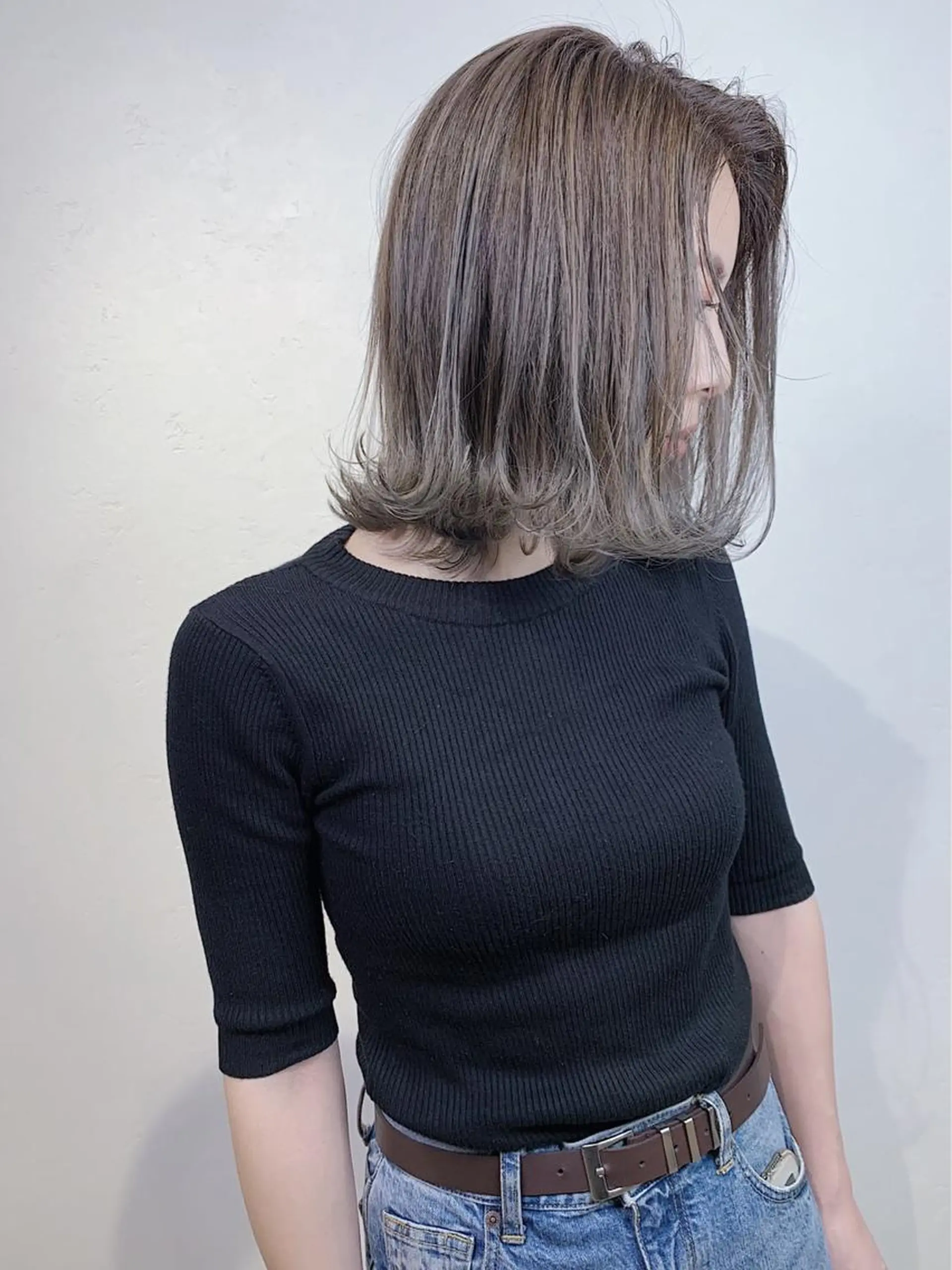 ミディアム カラー ブリーチ ケアブリーチ メッシュ _WHITE 難波本店のヘアスタイル