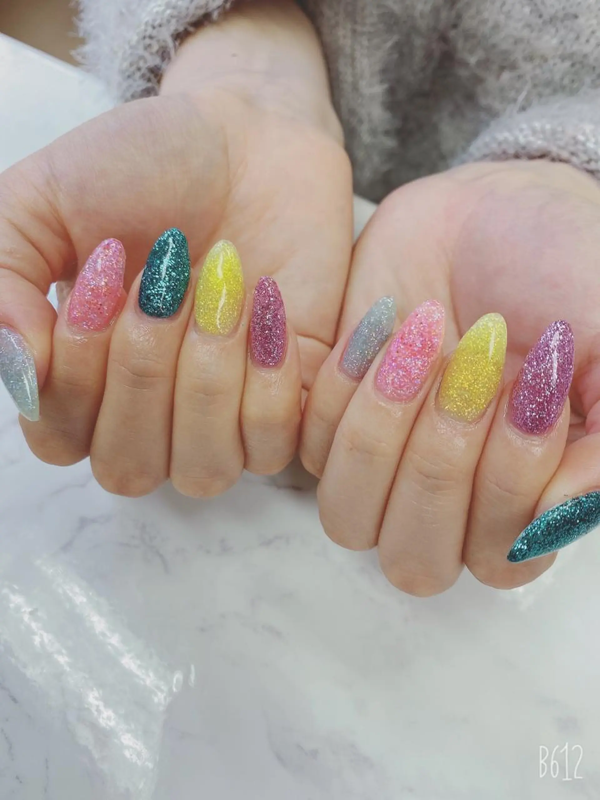ショート ハンドネイル フットネイル JNA認定講師🌸 RIEのネイルデザイン