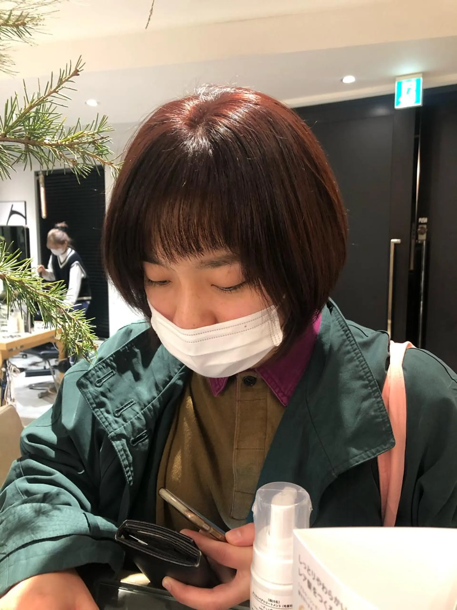ショート カラー ブリーチ ブラウンカラー ブリーチなしカラー レッドカラー レッドブラウン ミヤギ リュウキのヘアスタイル