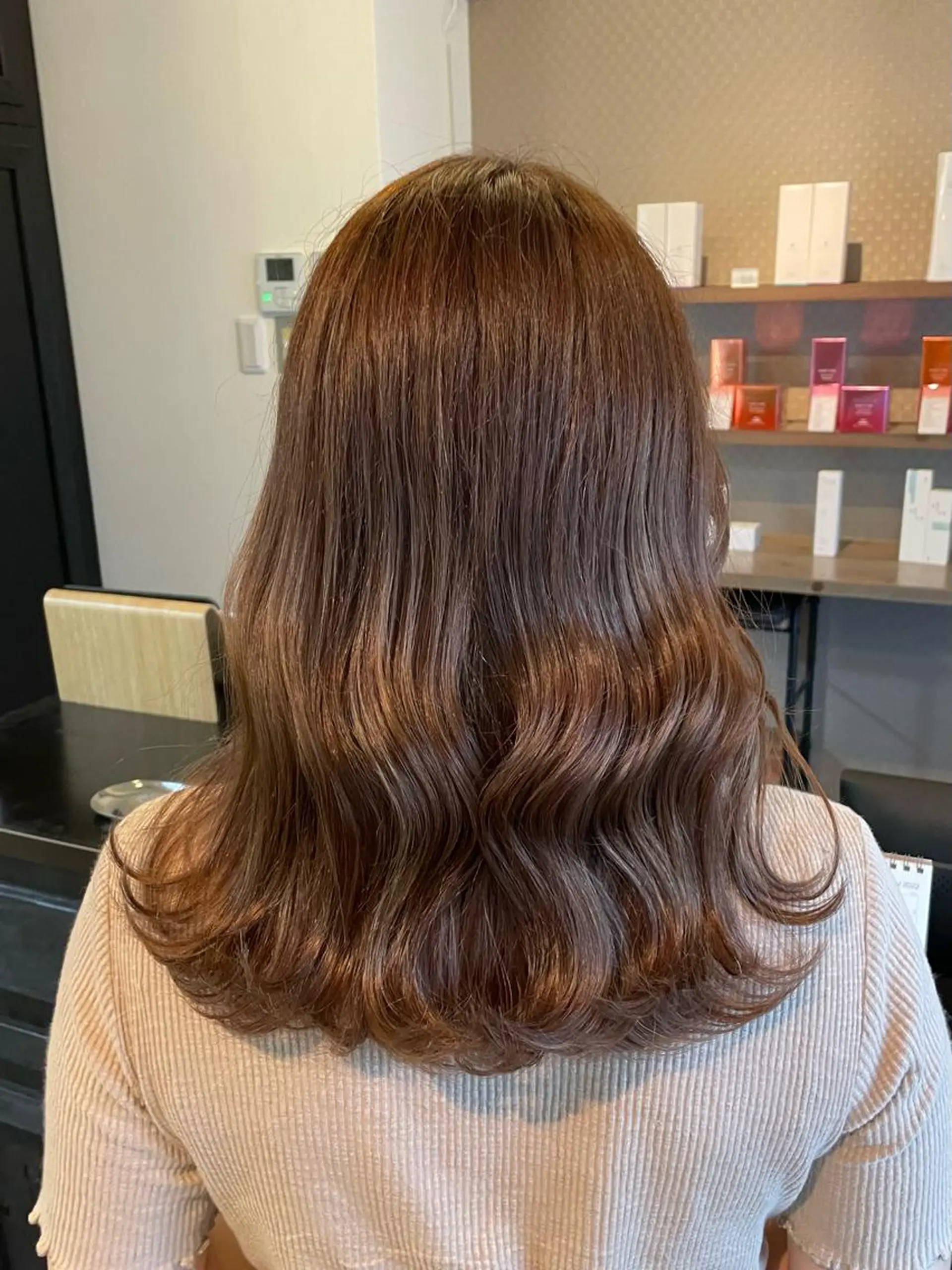 ロング カラー ハイライトカラー ハイライト カット ヘアカラー トリートメント Ayaka ／ VISEOのヘアスタイル