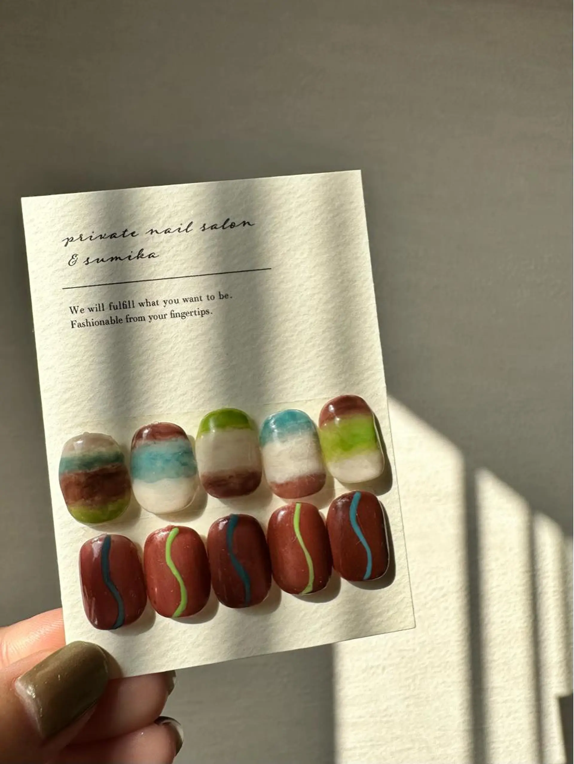 ネイル private nail salon &sumika所属・三輪 絢香のネイルデザイン