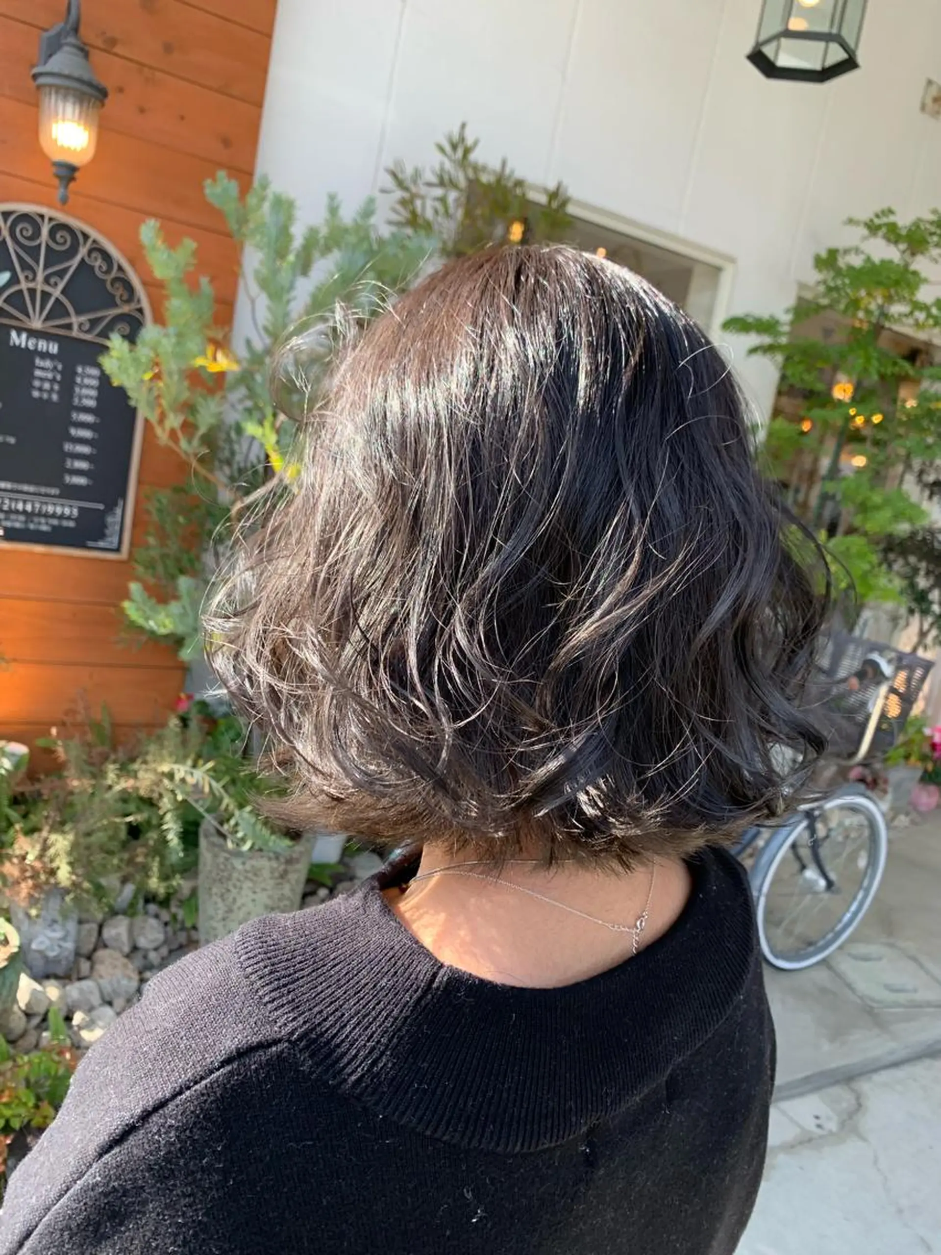 ショート ヘアカラー トリートメント Mavie 東奈々子のヘアスタイル