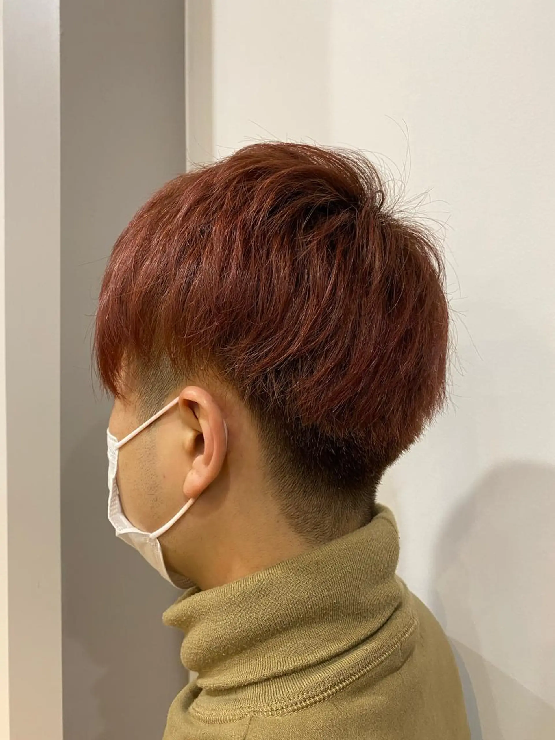ショート メンズ カット ヘアカラー トリートメント 小島 健太郎のヘアスタイル