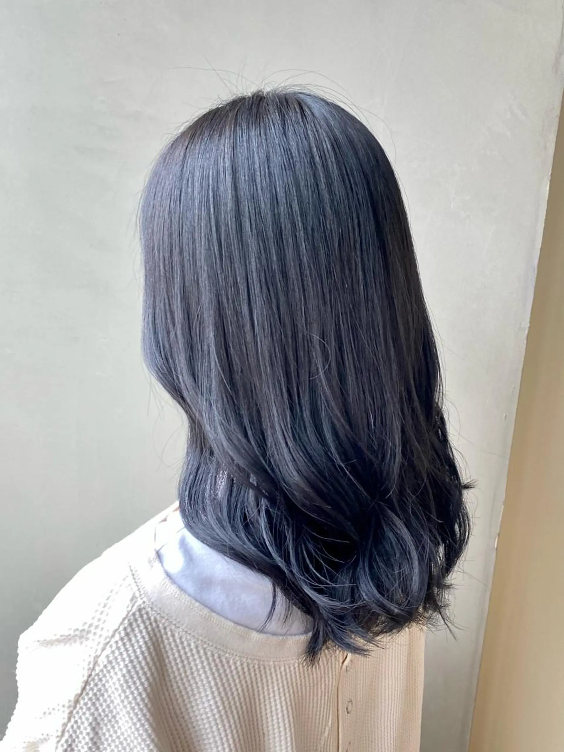 ミディアム カット ヘアカラー トリートメント ANGELICA 吉川智昭のヘアスタイル