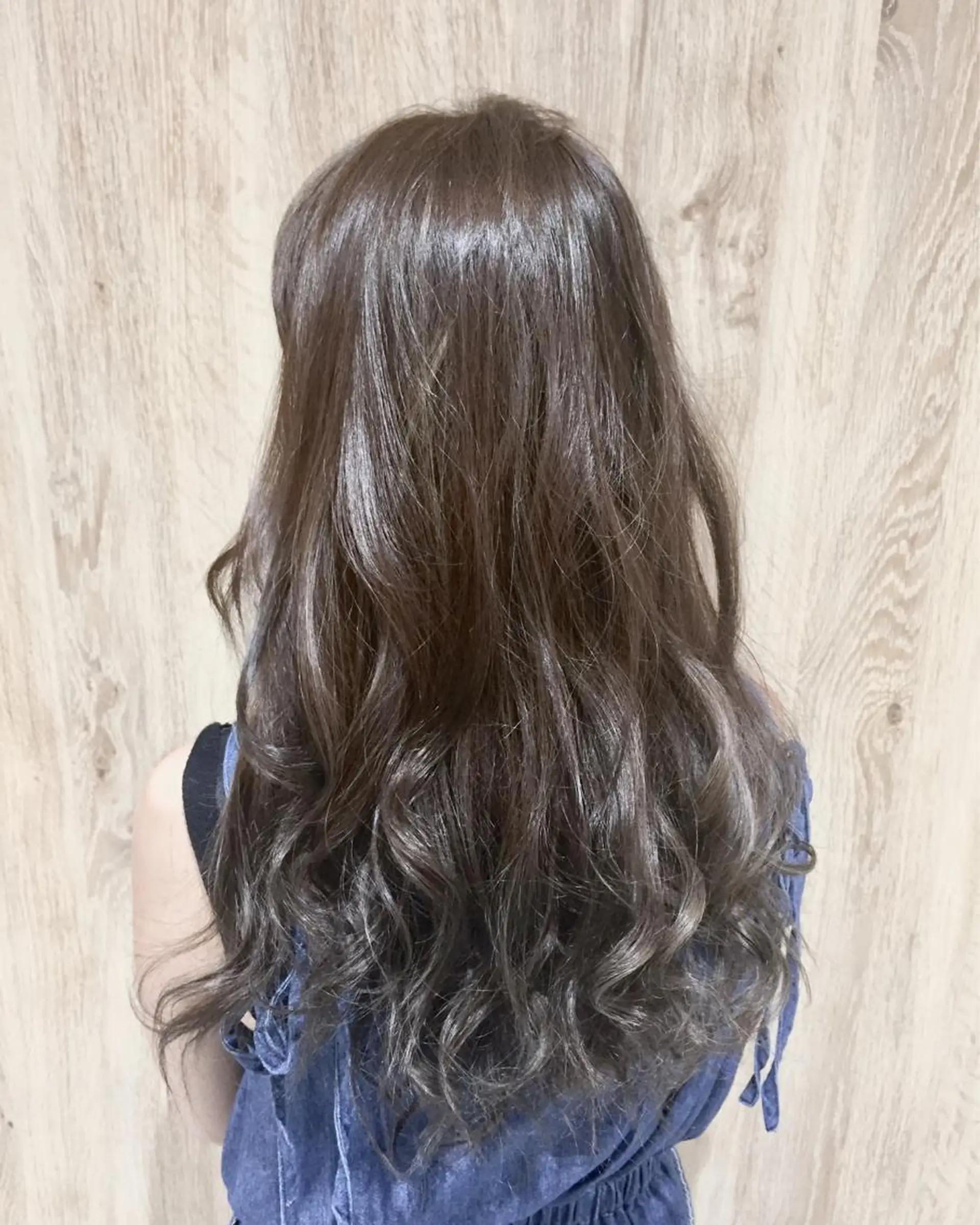 ロング カラー グラデーションカラー ハイライトカラー ハイライト ヘアカラー トリートメント 松吉 純平のヘアスタイル
