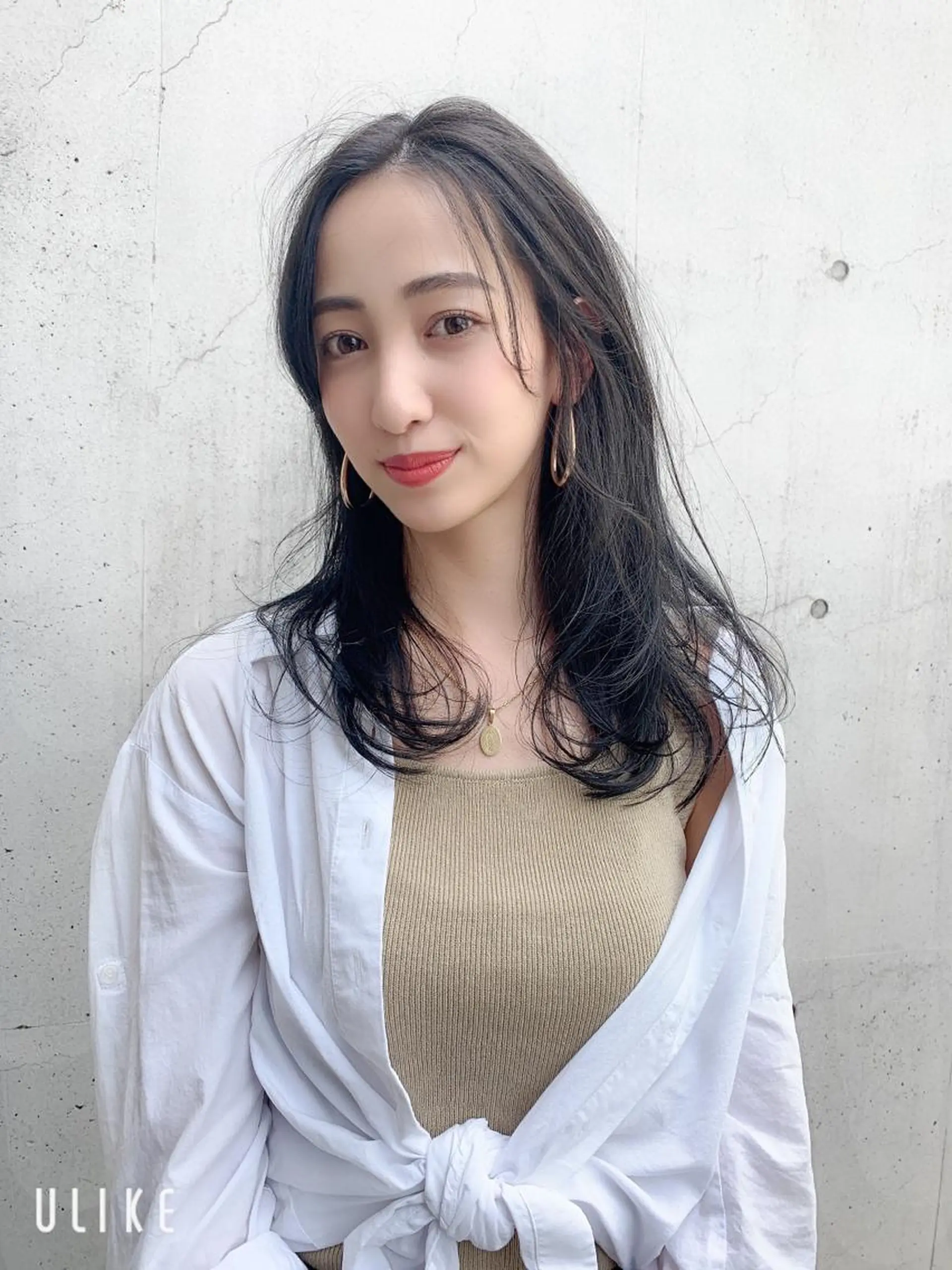 セミロング 寺山 佳貴のヘアスタイル