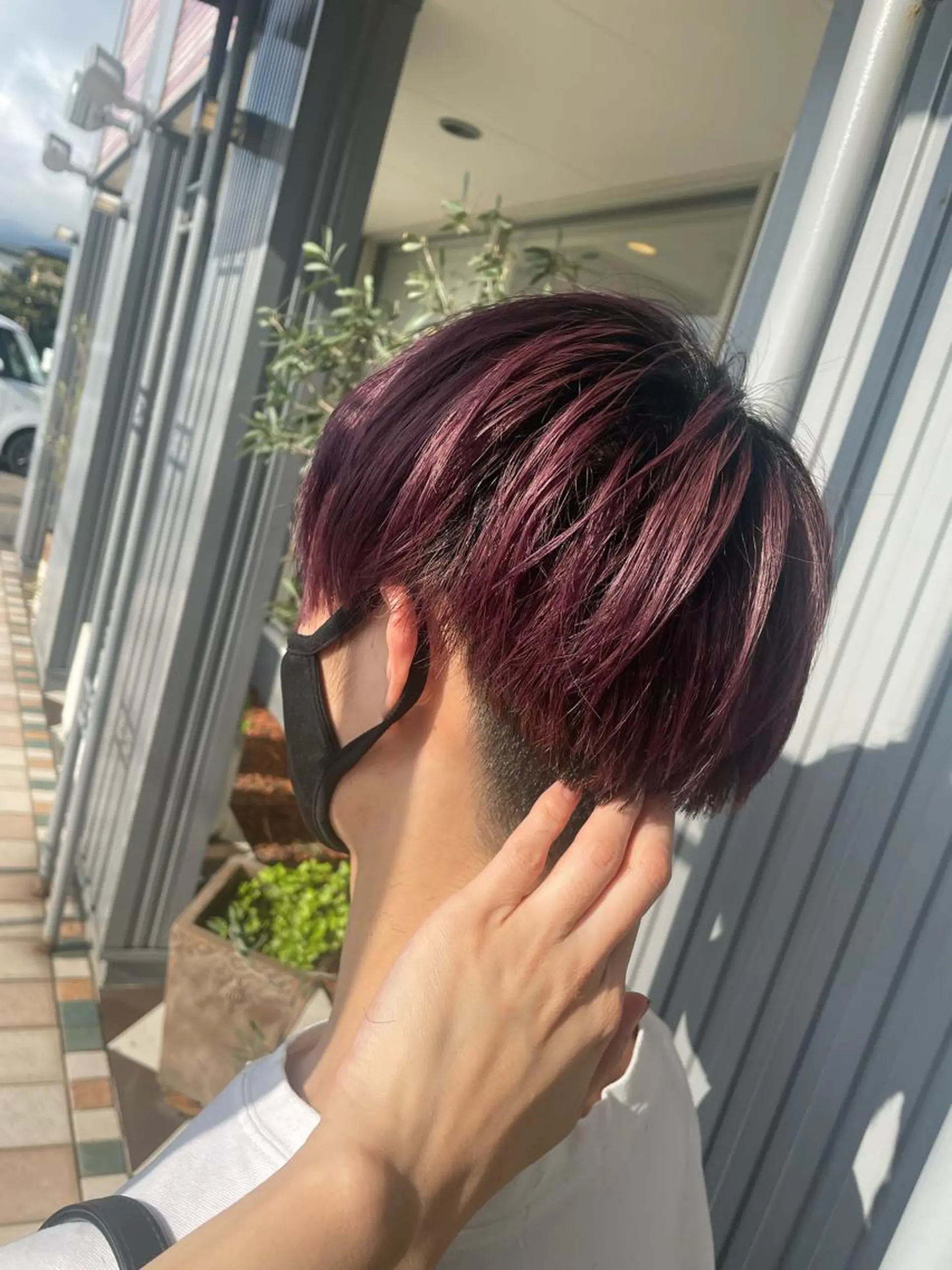 ミディアム カラー メンズ メンズブリーチ ブリーチ カット ヘアカラー 佐々木 麻純のヘアスタイル