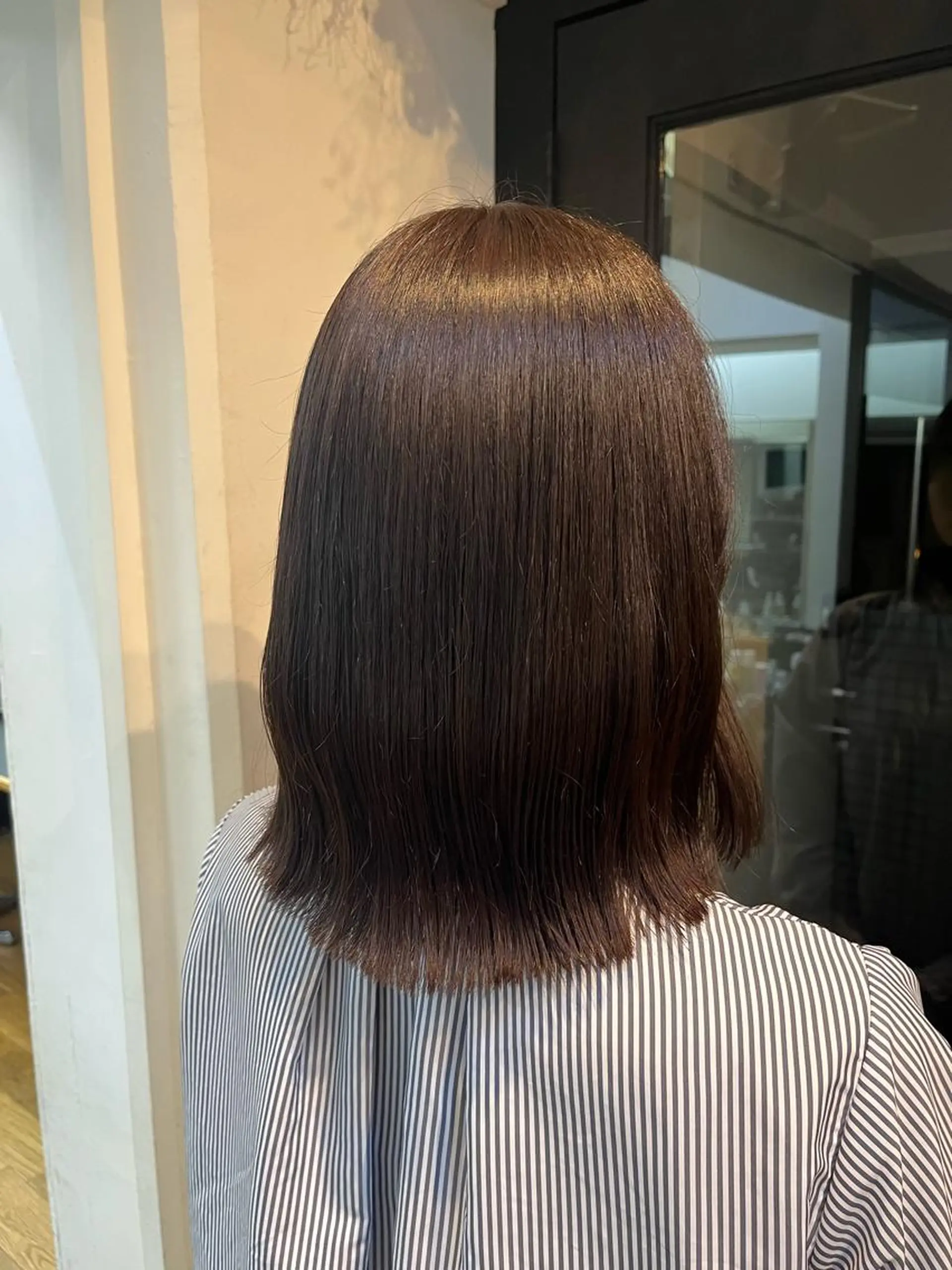 ミディアム ヘアカラー Airi 韓国🫧 レイヤーカットのヘアスタイル
