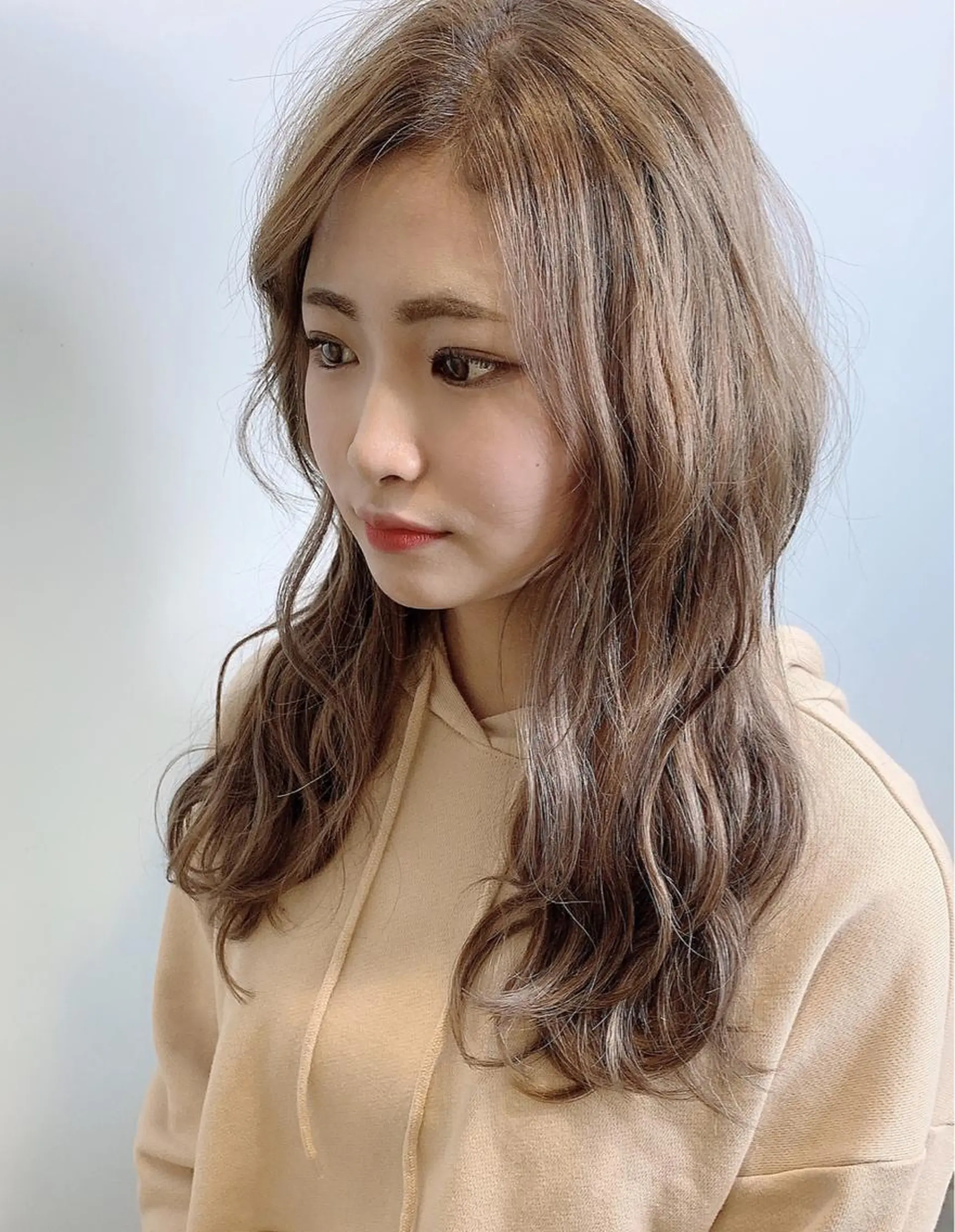 ロング カラー プルエクステ ベージュカラー エクステ R by NINA かずなのヘアスタイル
